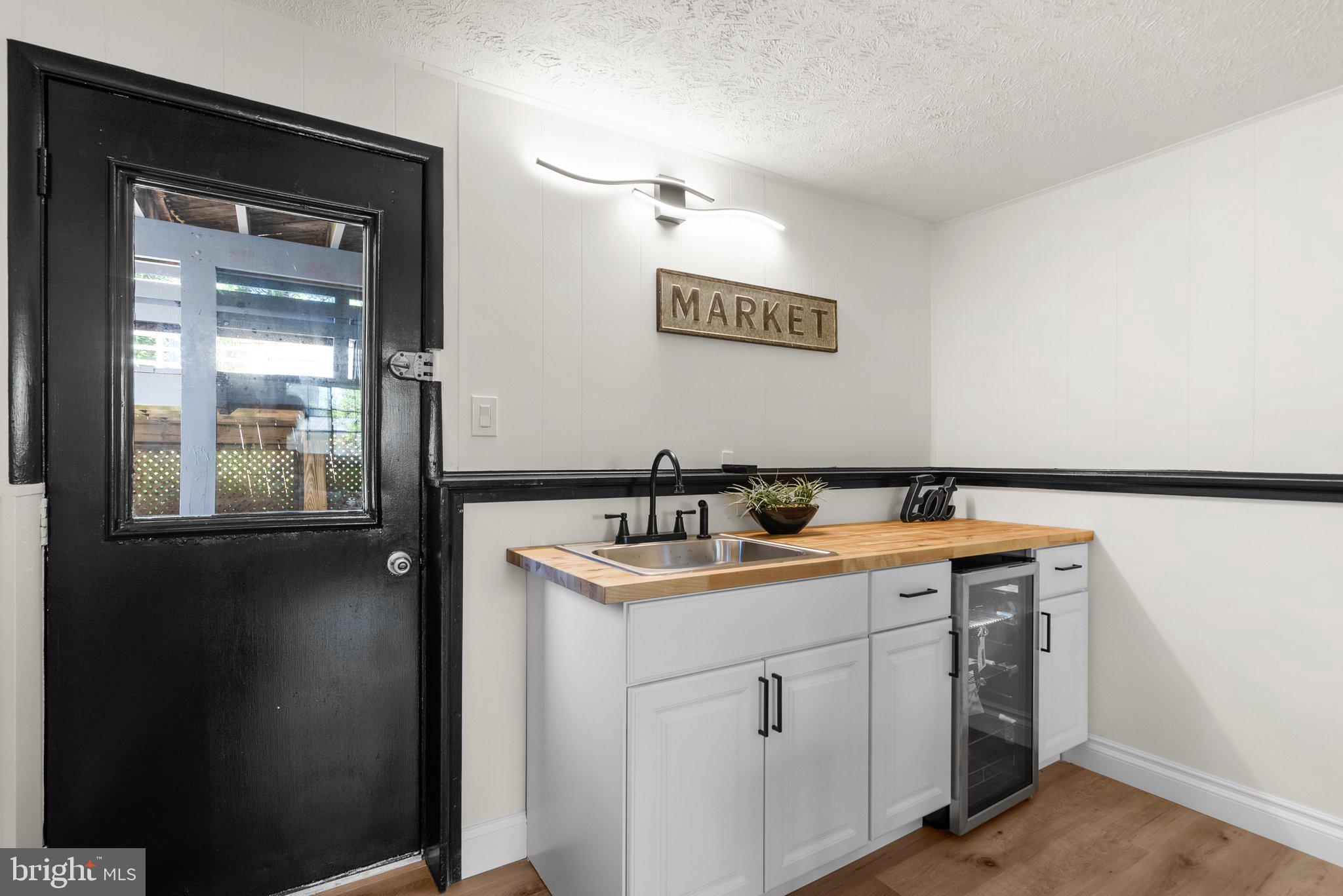 CHARLENE - Residential