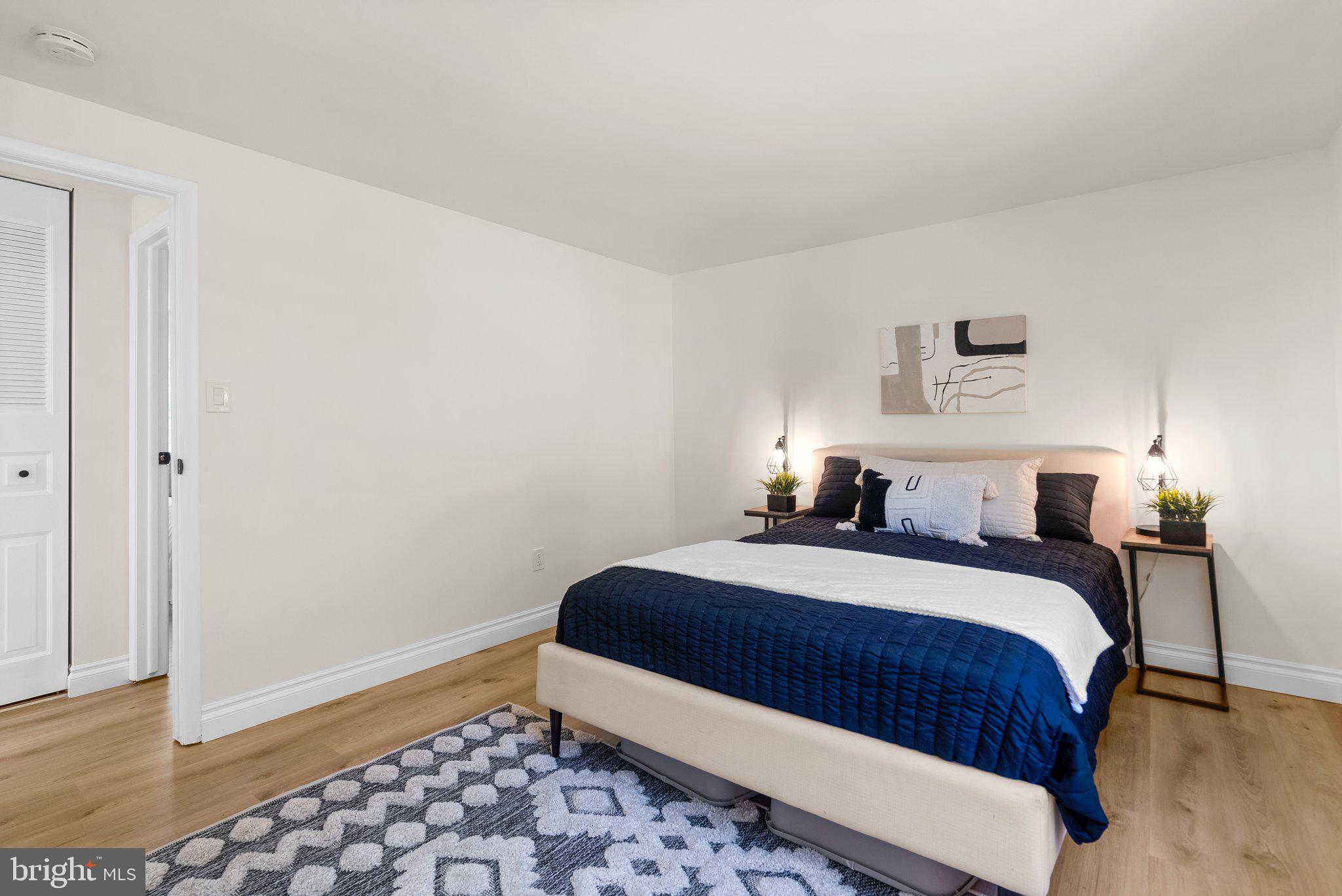 CHARLENE - Residential