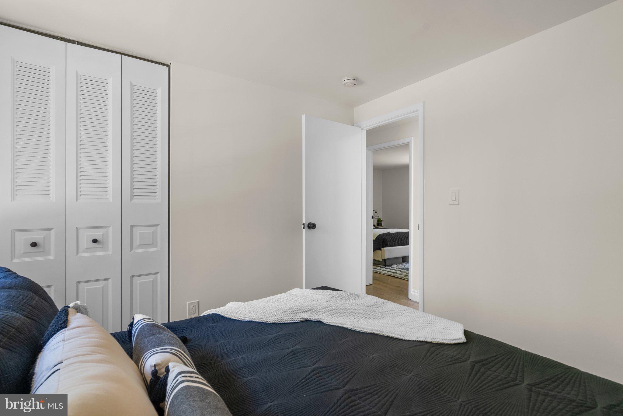 CHARLENE - Residential