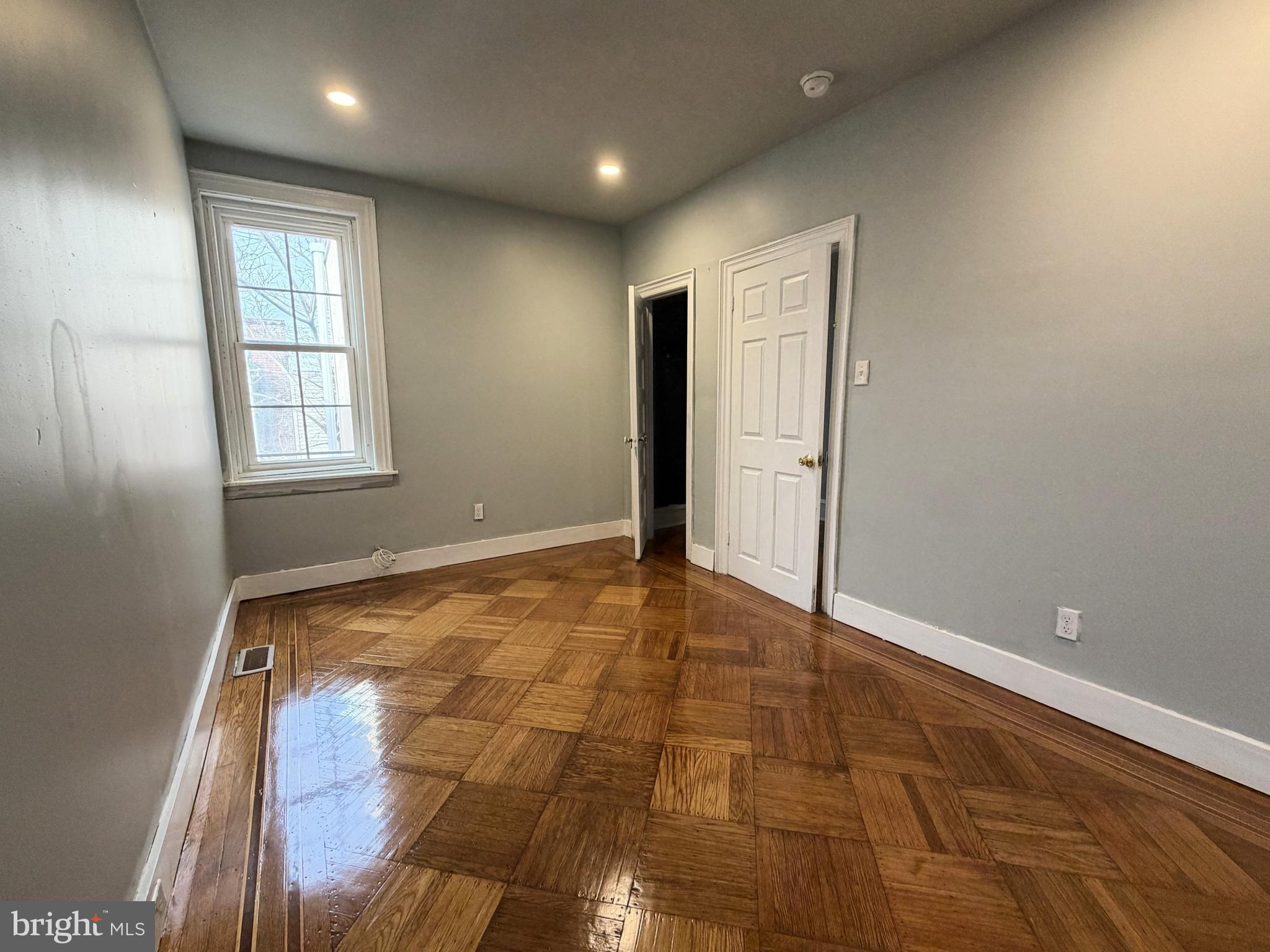 KINGSESSING - Residential