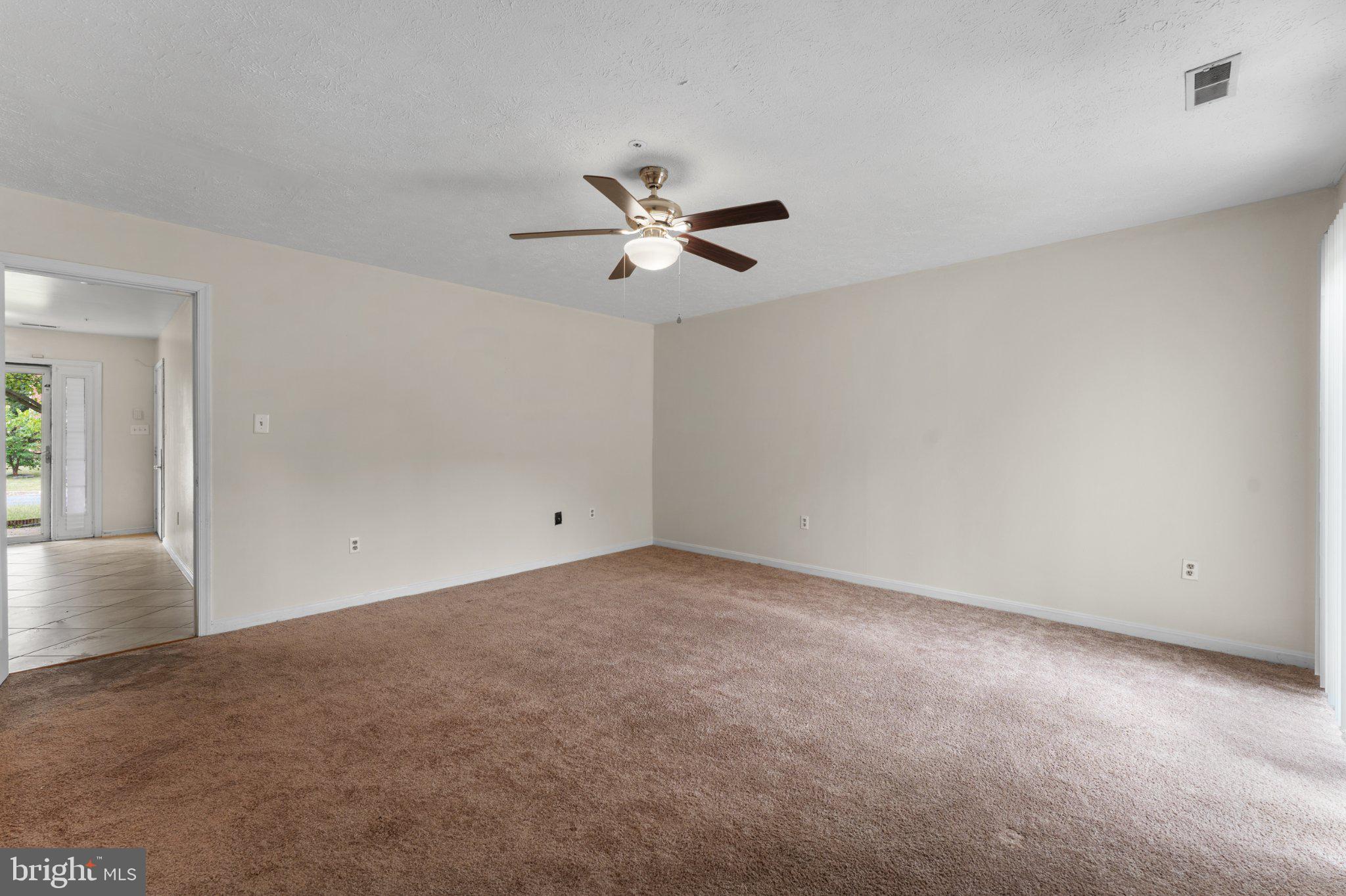 8801 HARDESTY DRIVE