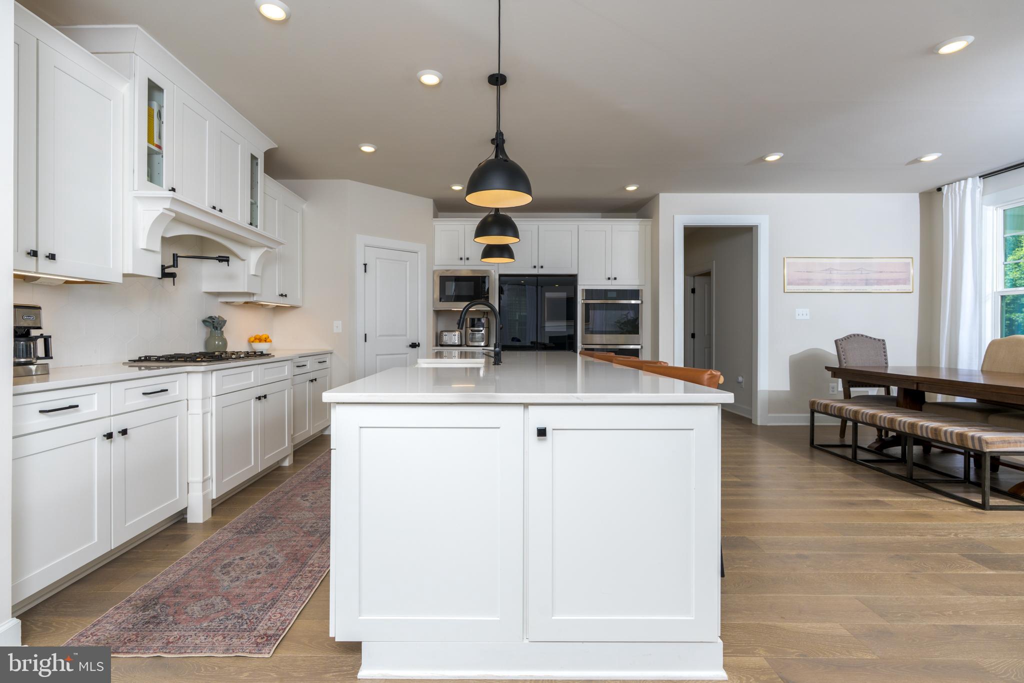 GREYSTONE - Residential