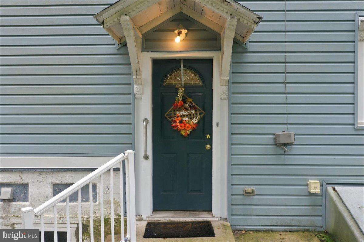 800 CARBON STREET