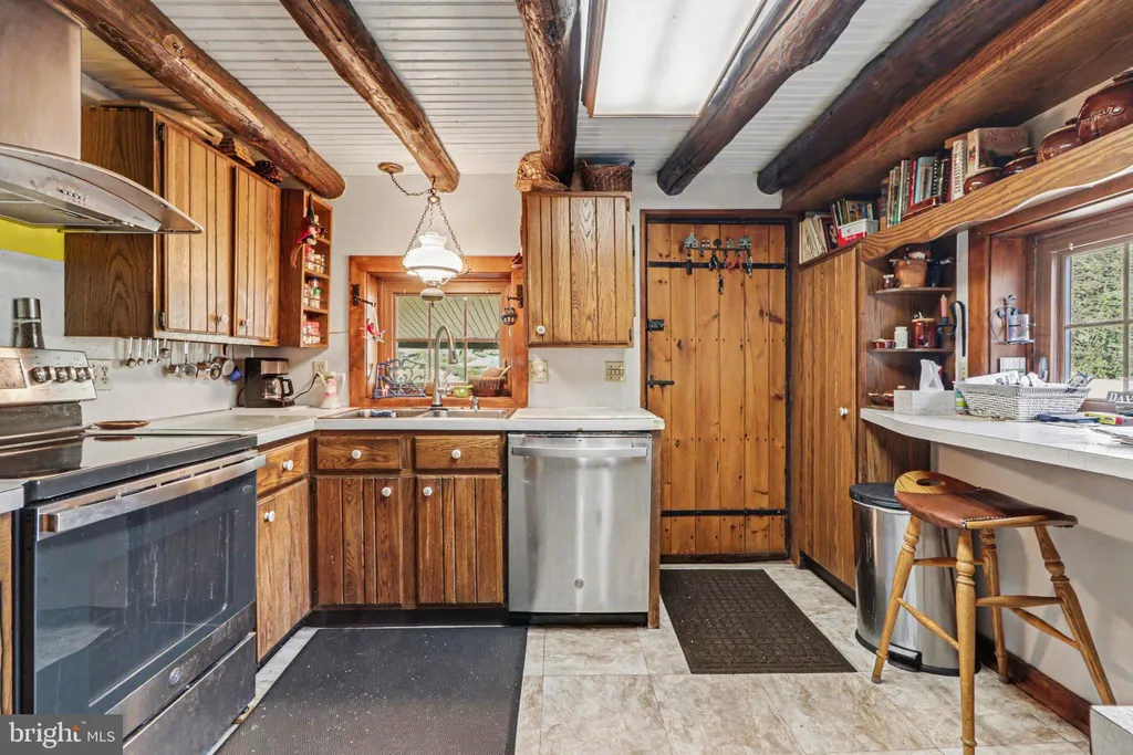 Additional image 6 of 1620 Mountain Road, Harrisburg, PA 17112