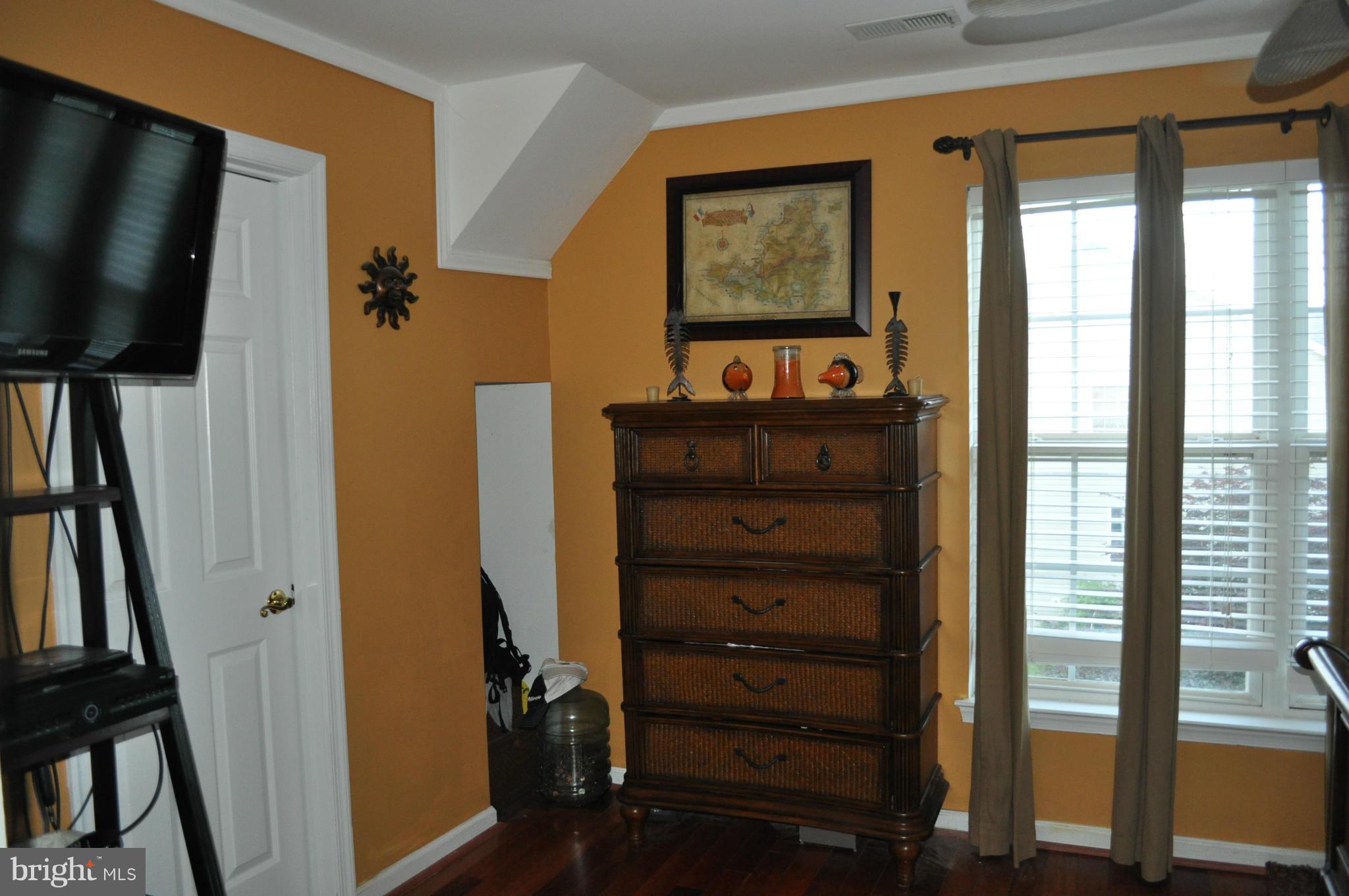 BAY CITY - Residential