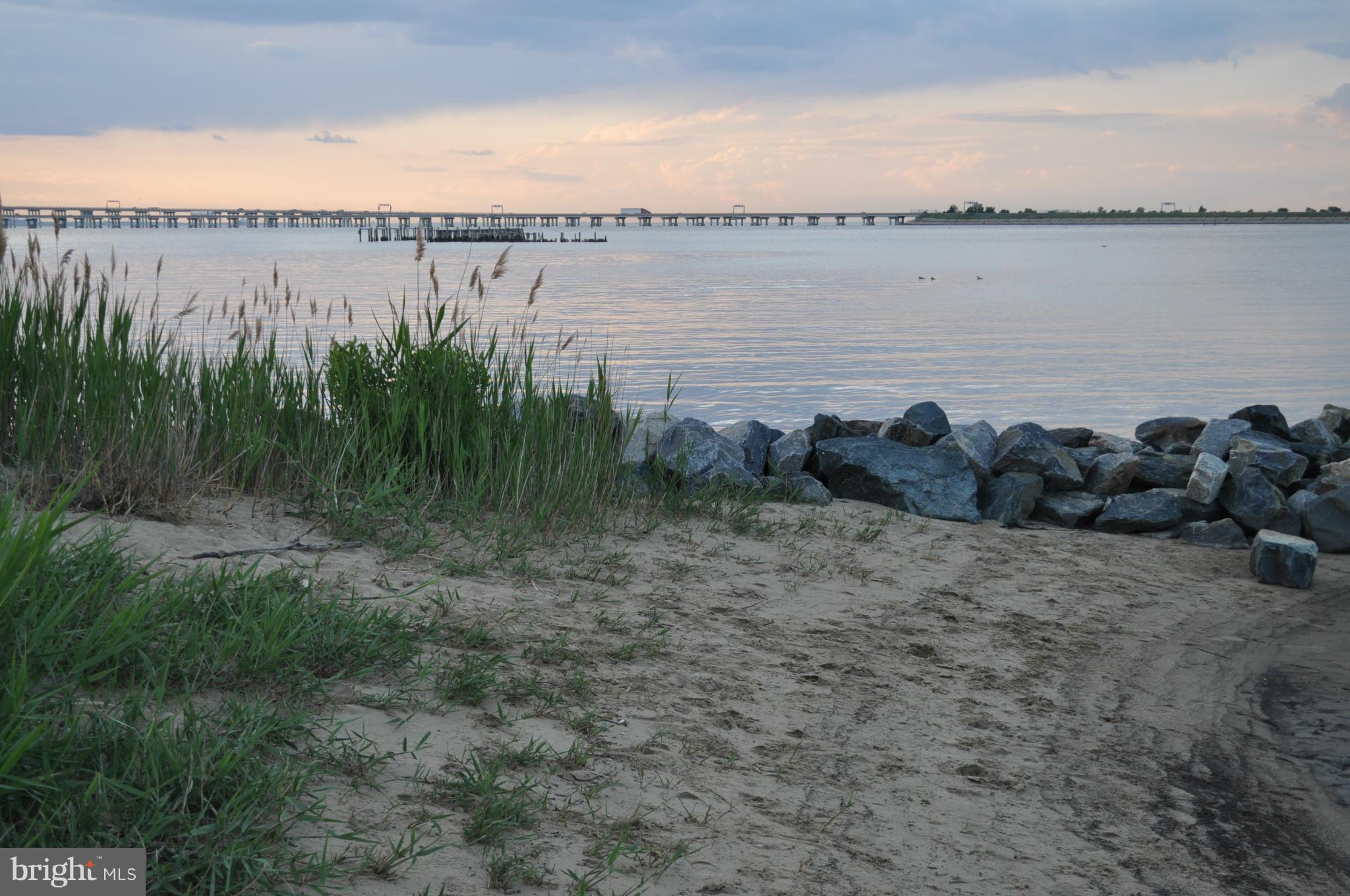 BAY CITY - Residential