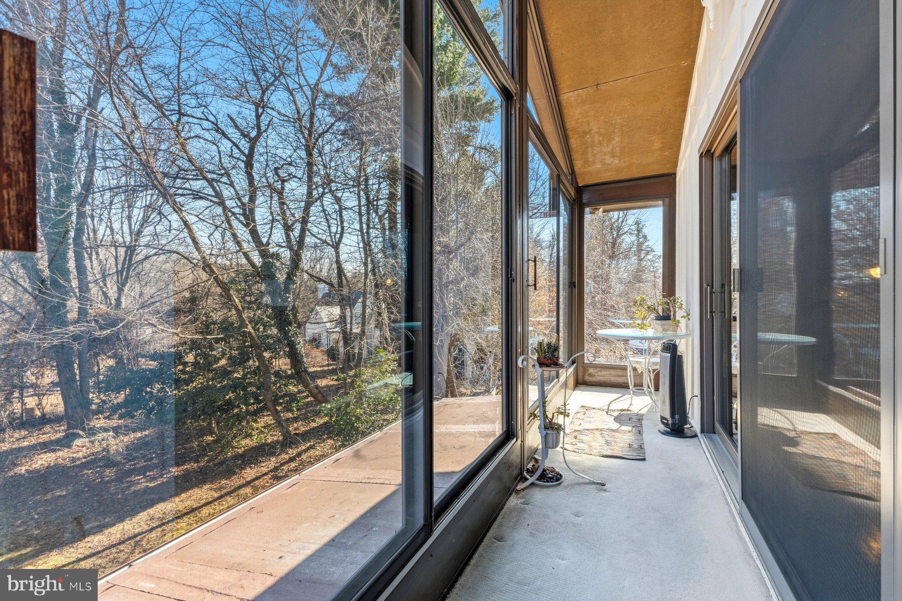 BURNT MILLS HILLS - Residential