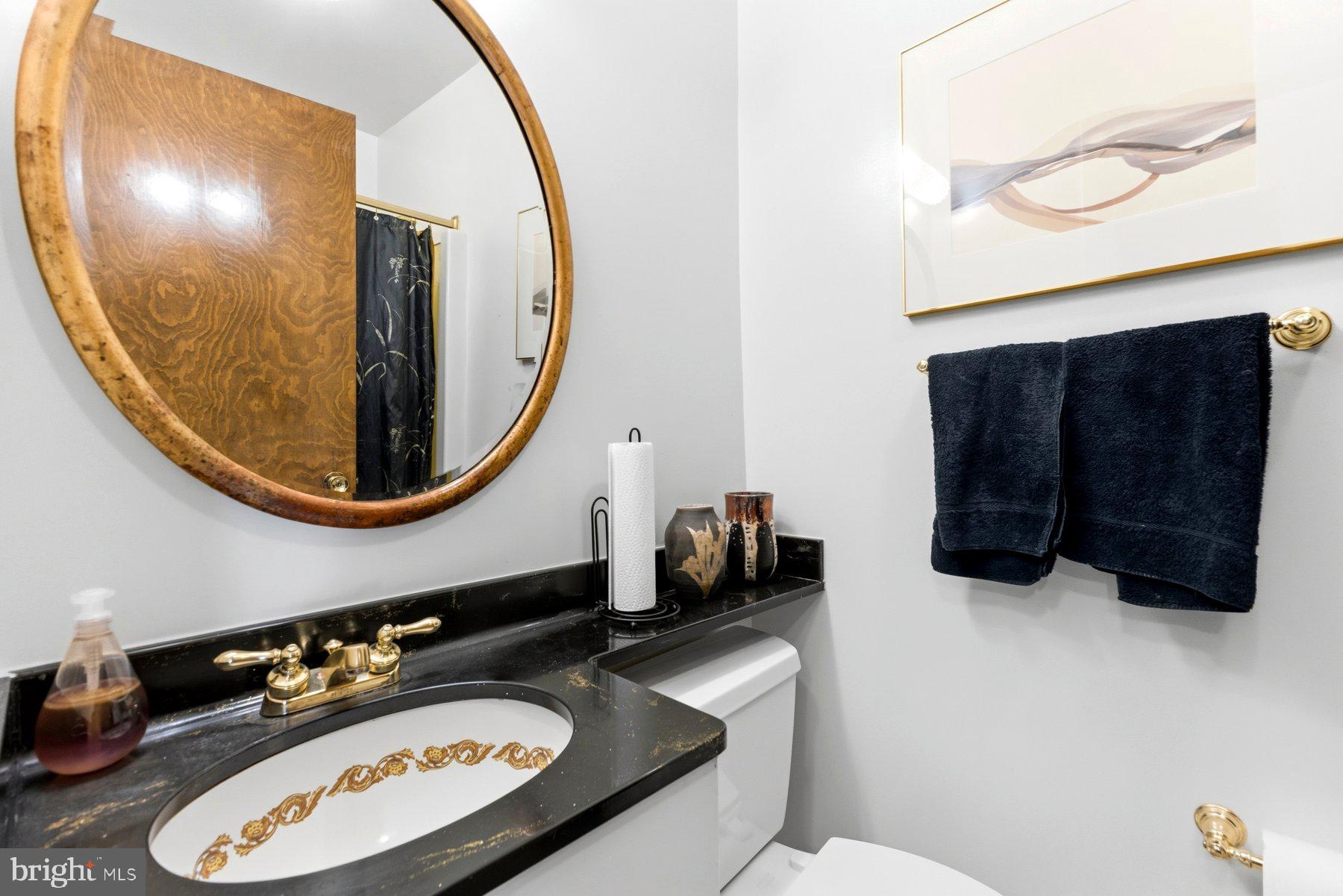 BURNT MILLS HILLS - Residential