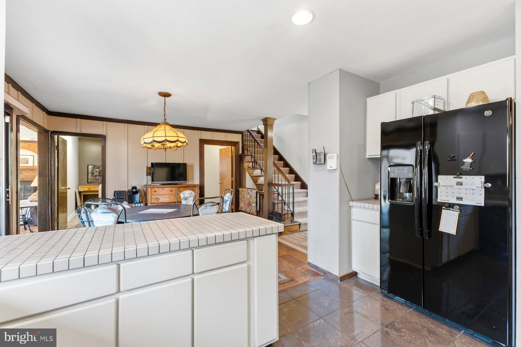 BURNT MILLS HILLS - Residential