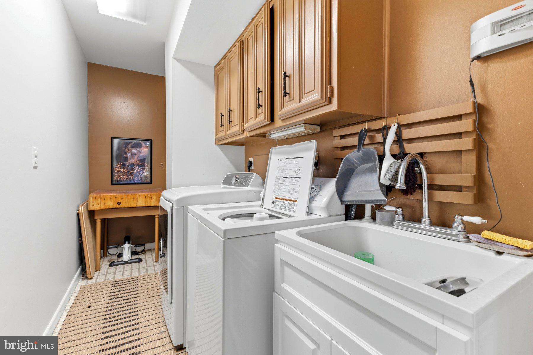 BURNT MILLS HILLS - Residential