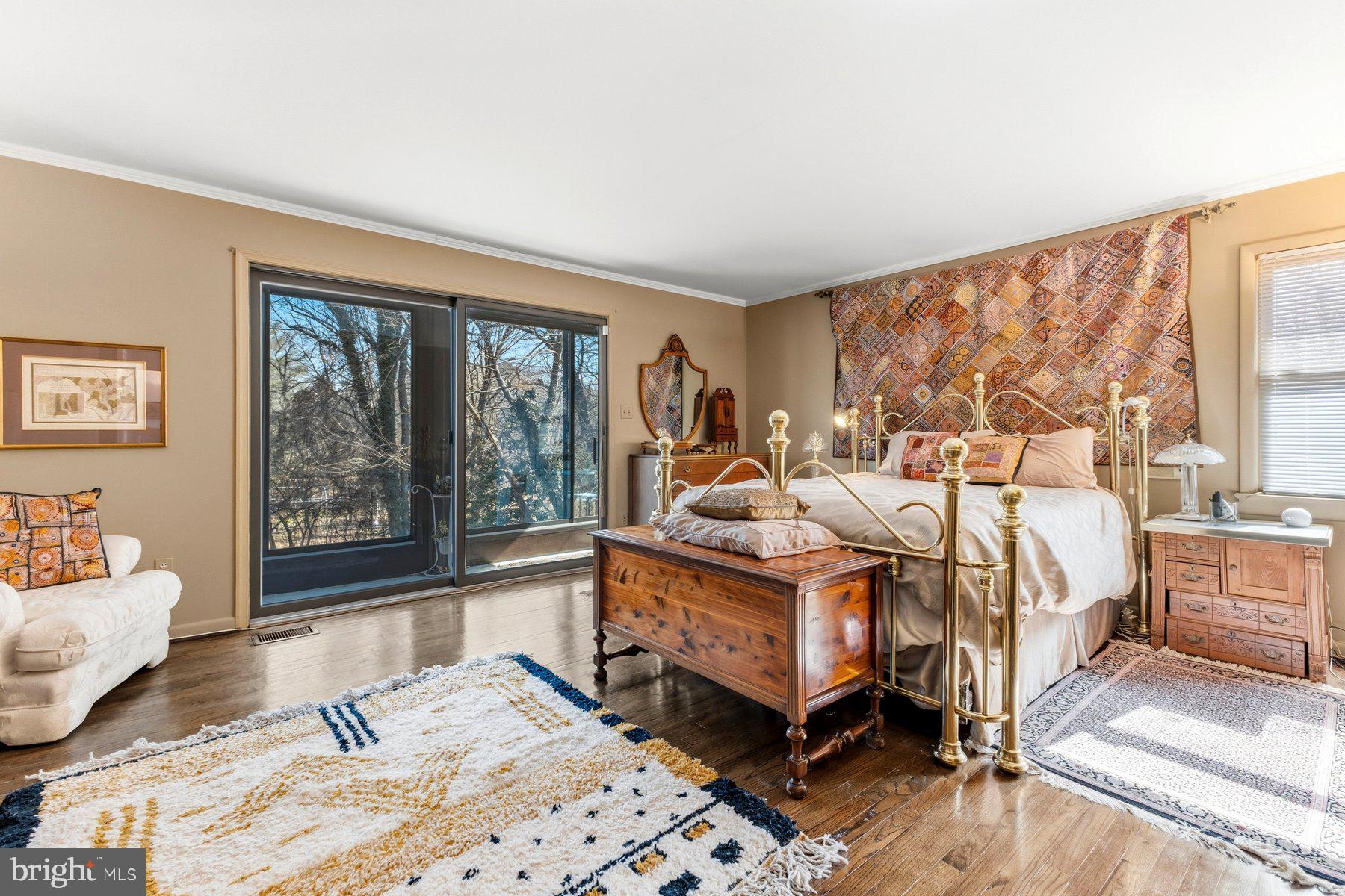 BURNT MILLS HILLS - Residential