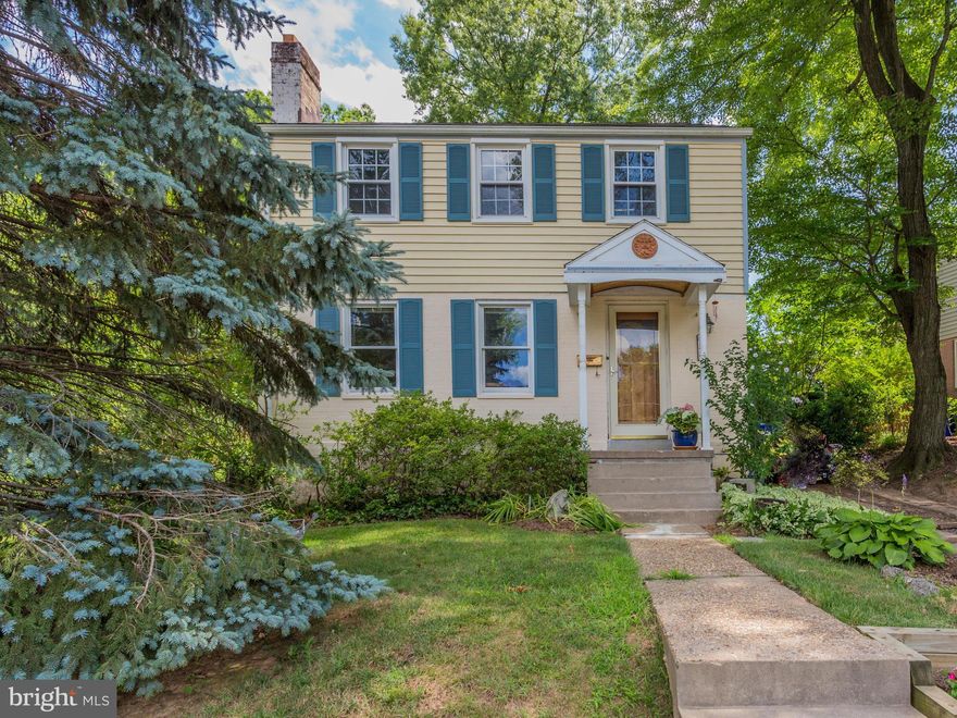 MAJOR REDUCTION! Dominion Hills Colonial on large corner lot.  Property features a 10' Workshop with power. Kitchen with room for Breakfast Bar. Large Deck. Hardwood floors, Fireplace. Off-street parking. Custom Cherry front door. Finished basement. 2 full baths. Separate Dining Room. Great Schools-Ashlawn, Swanson, Yorktown('17). Close to shopping/Metro/Bike trail.