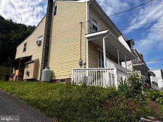 573 PEACOCK STREET