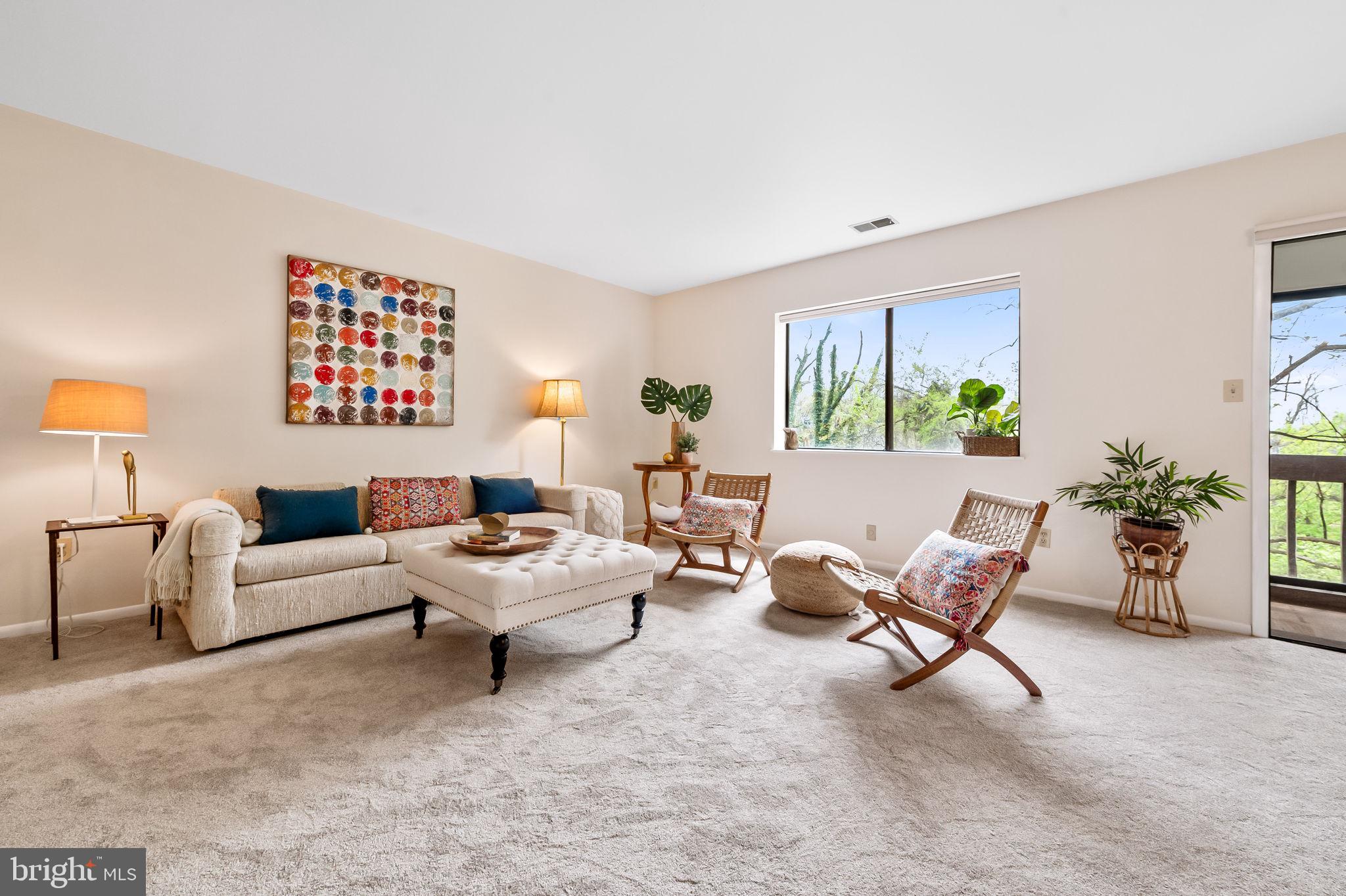 MOUNT WASHINGTON - Residential