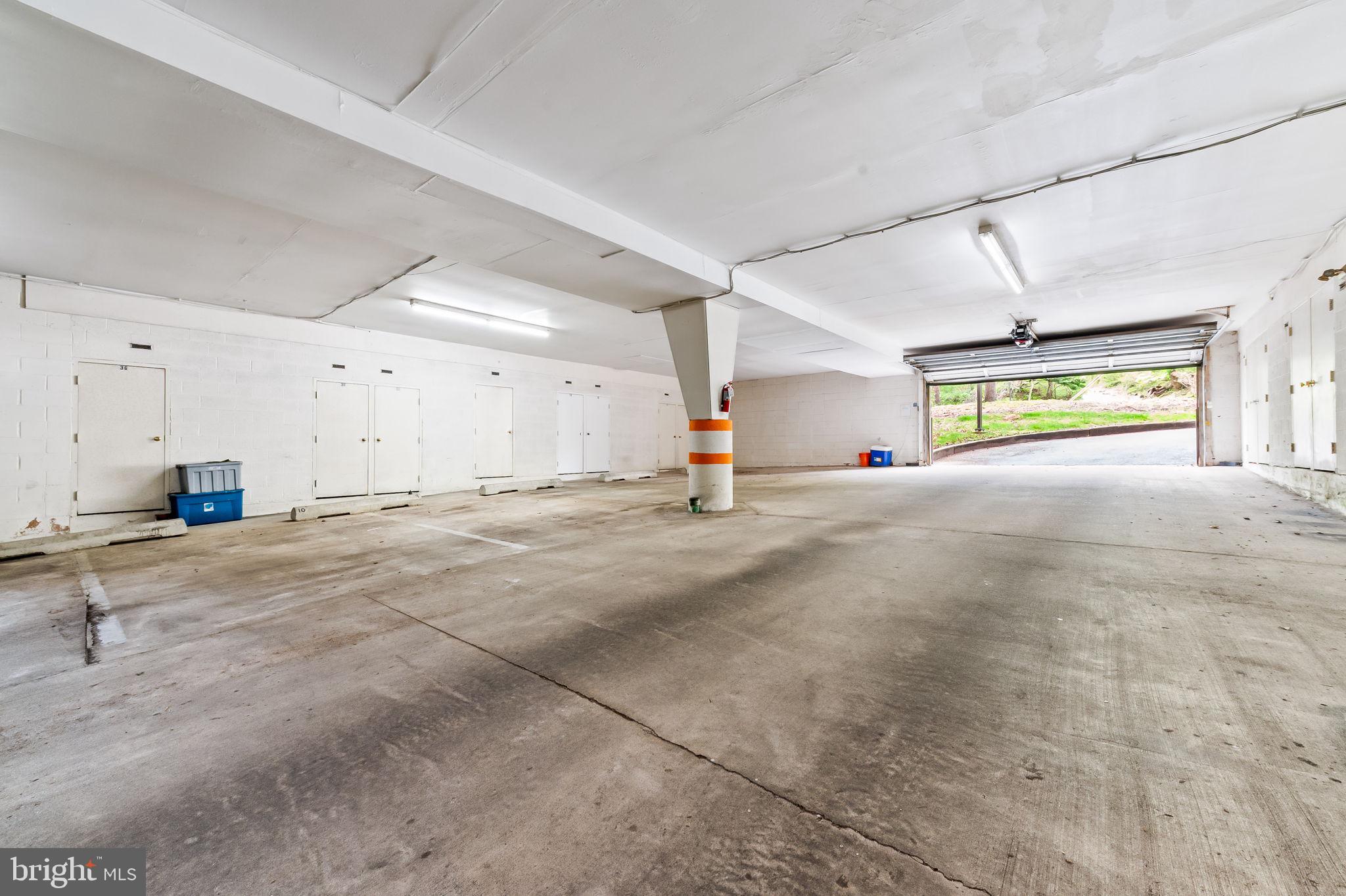 MOUNT WASHINGTON - Residential