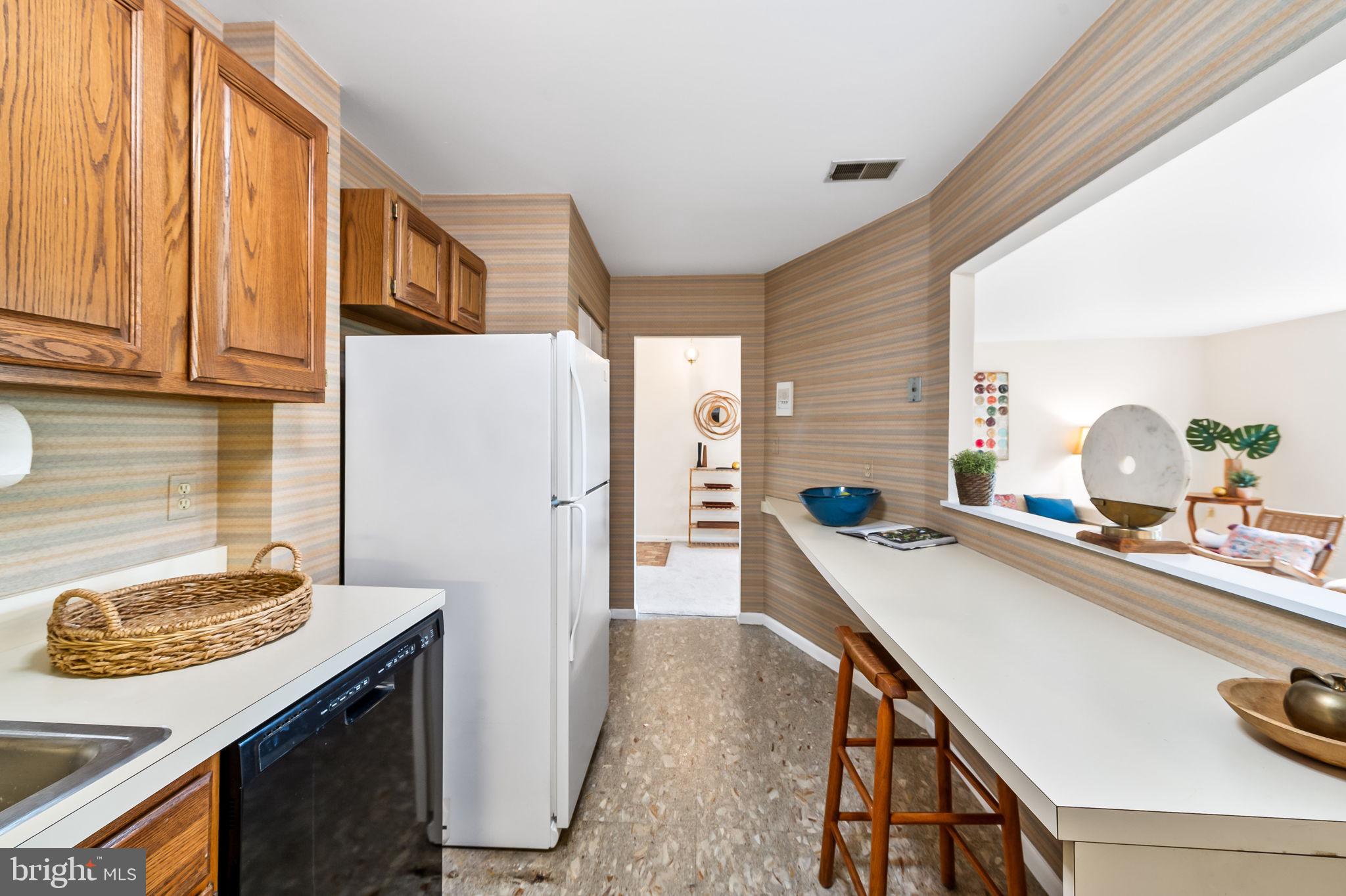 MOUNT WASHINGTON - Residential