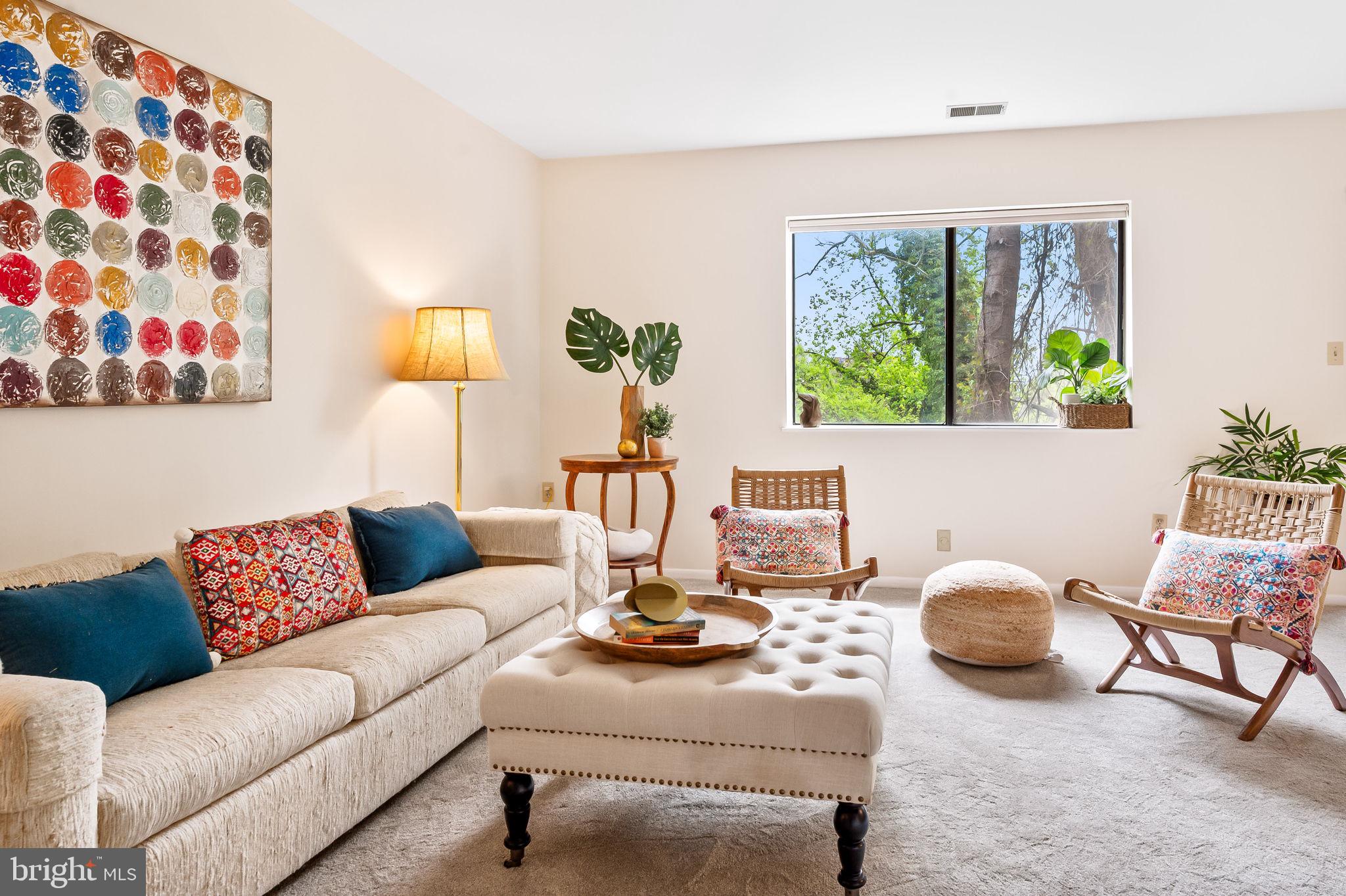 MOUNT WASHINGTON - Residential