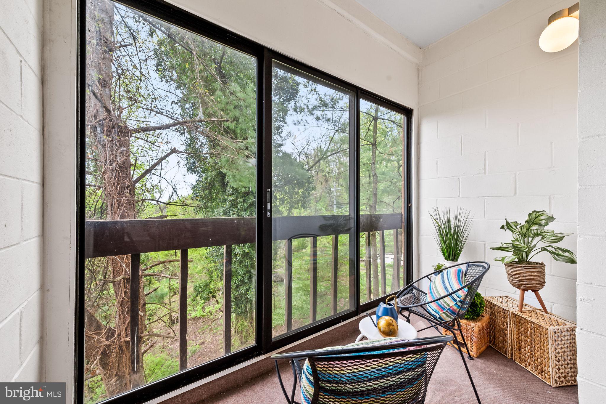 MOUNT WASHINGTON - Residential