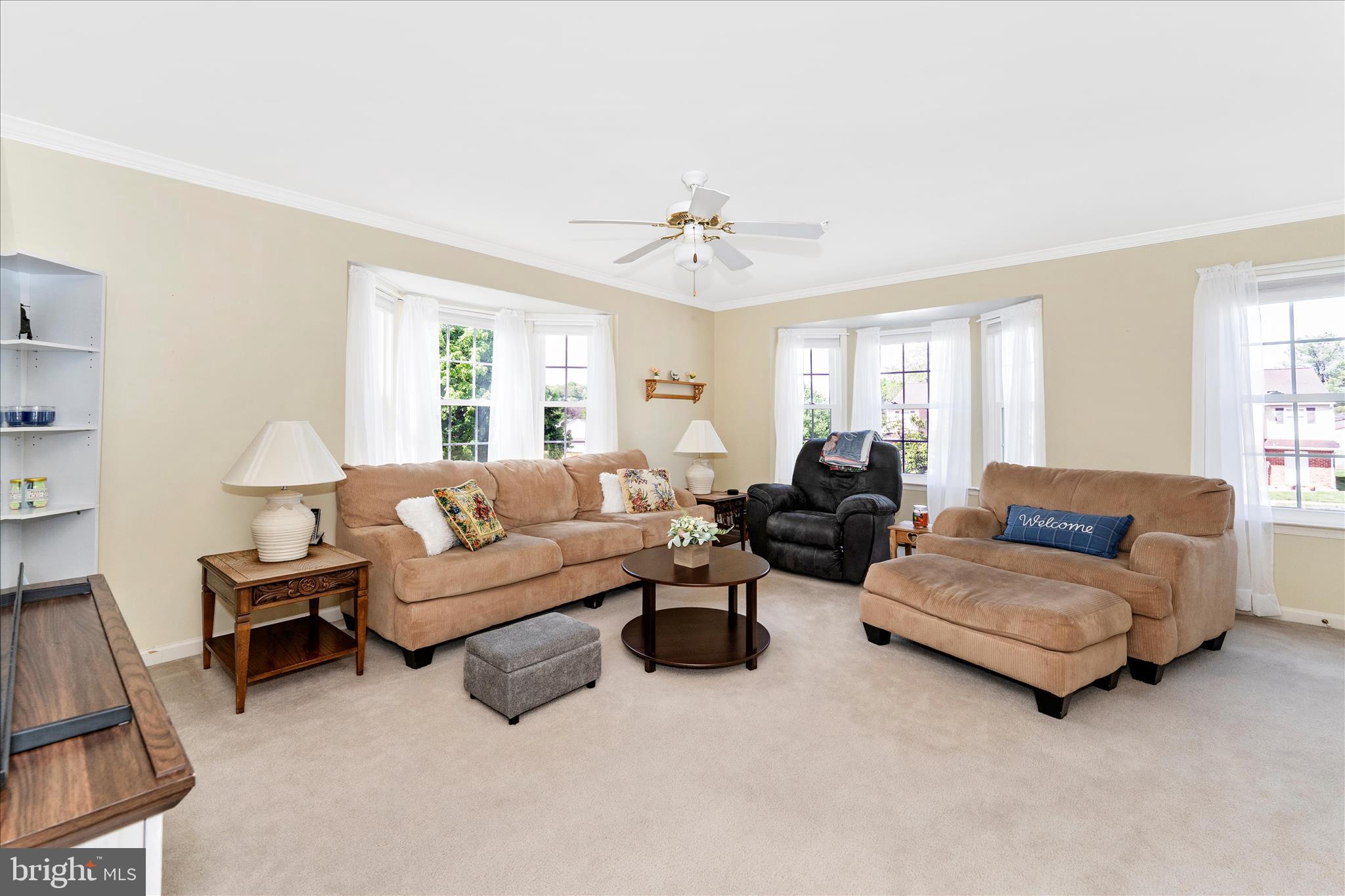 WHISPERING RIDGE - Residential