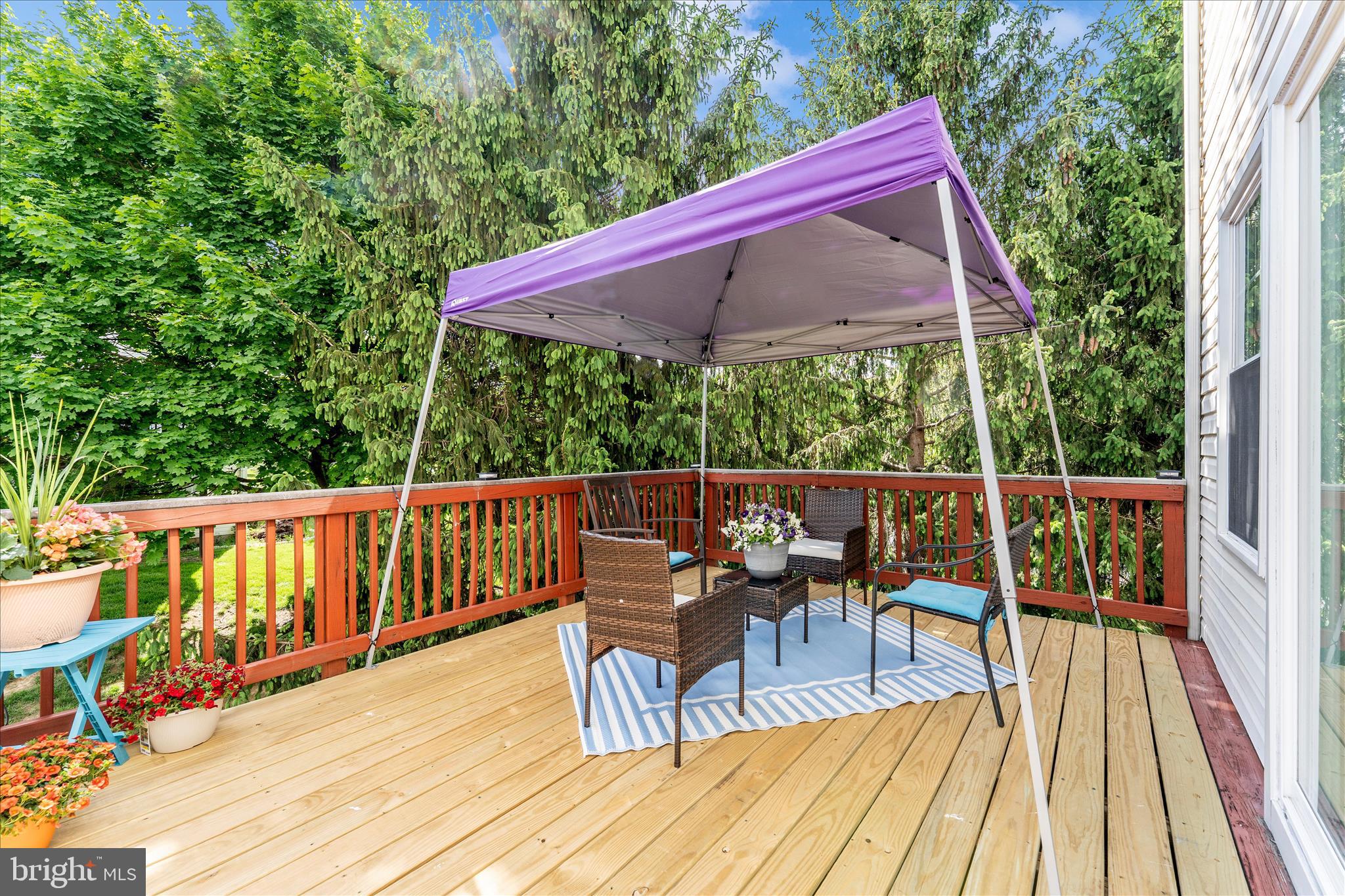 WHISPERING RIDGE - Residential