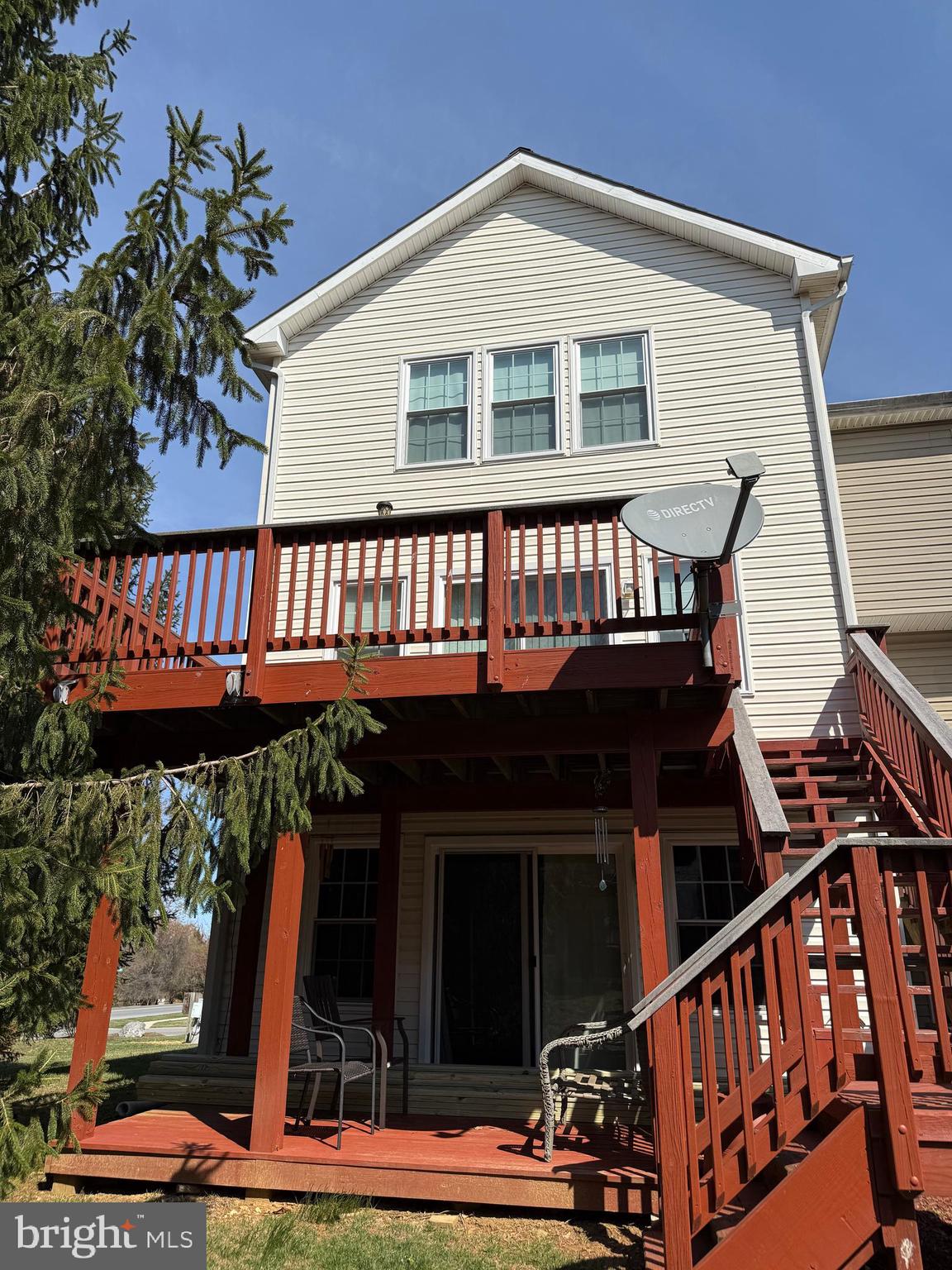 WHISPERING RIDGE - Residential