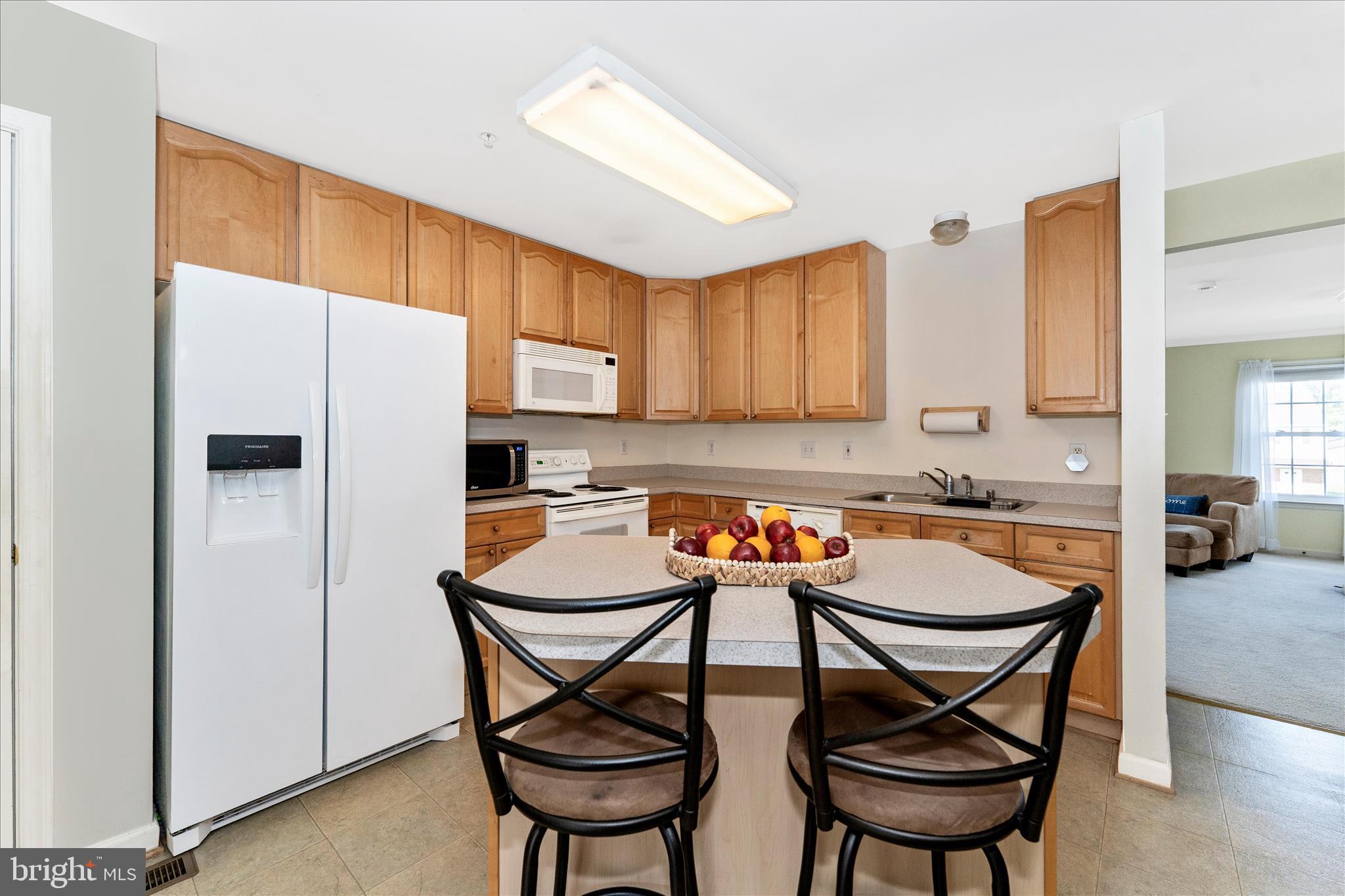 WHISPERING RIDGE - Residential