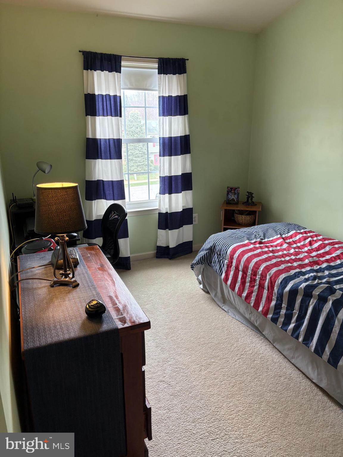 WHISPERING RIDGE - Residential