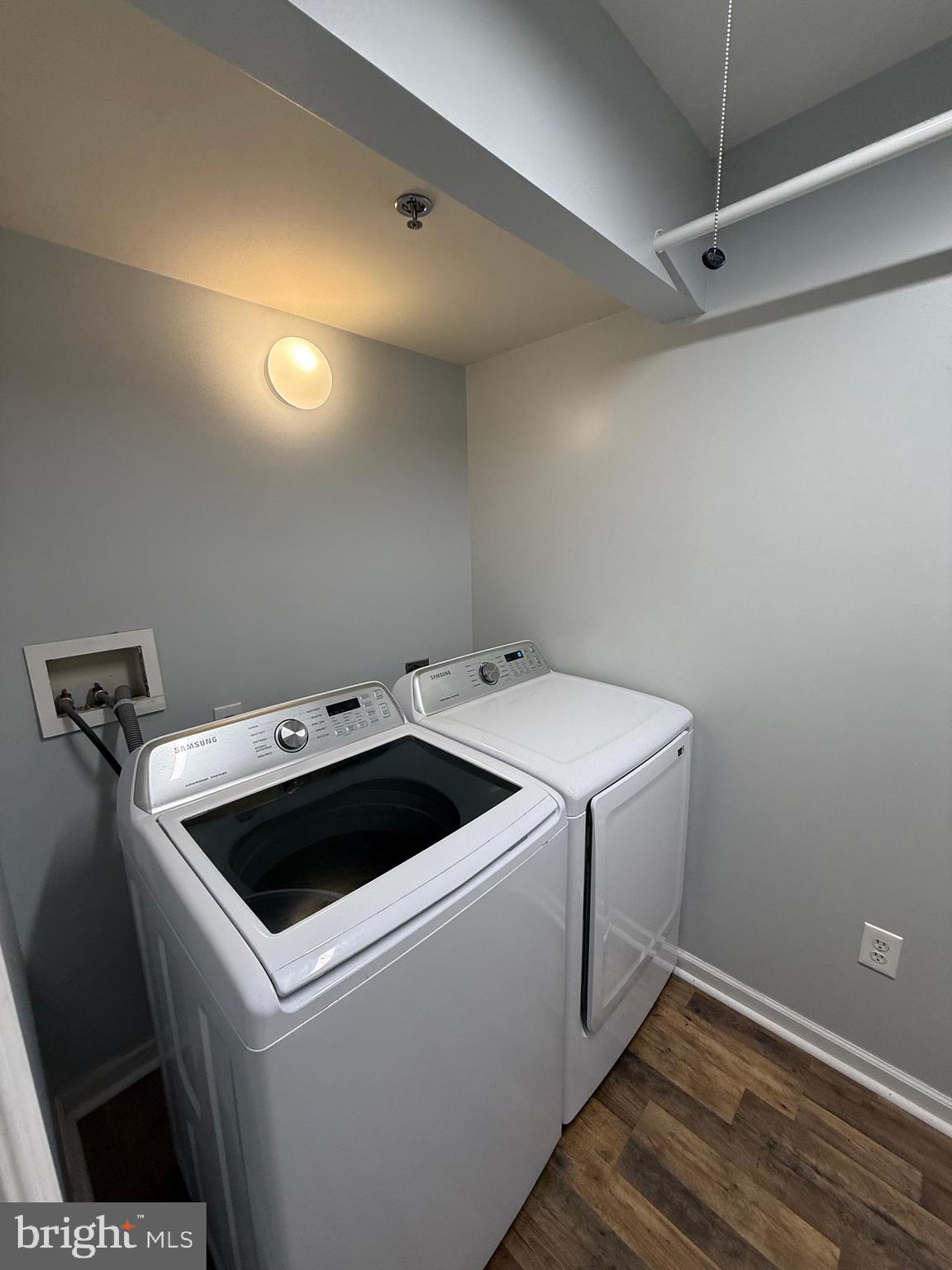 WHISPERING RIDGE - Residential