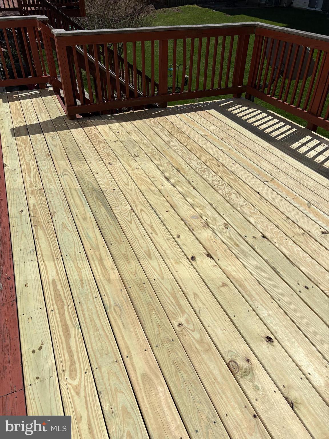 WHISPERING RIDGE - Residential