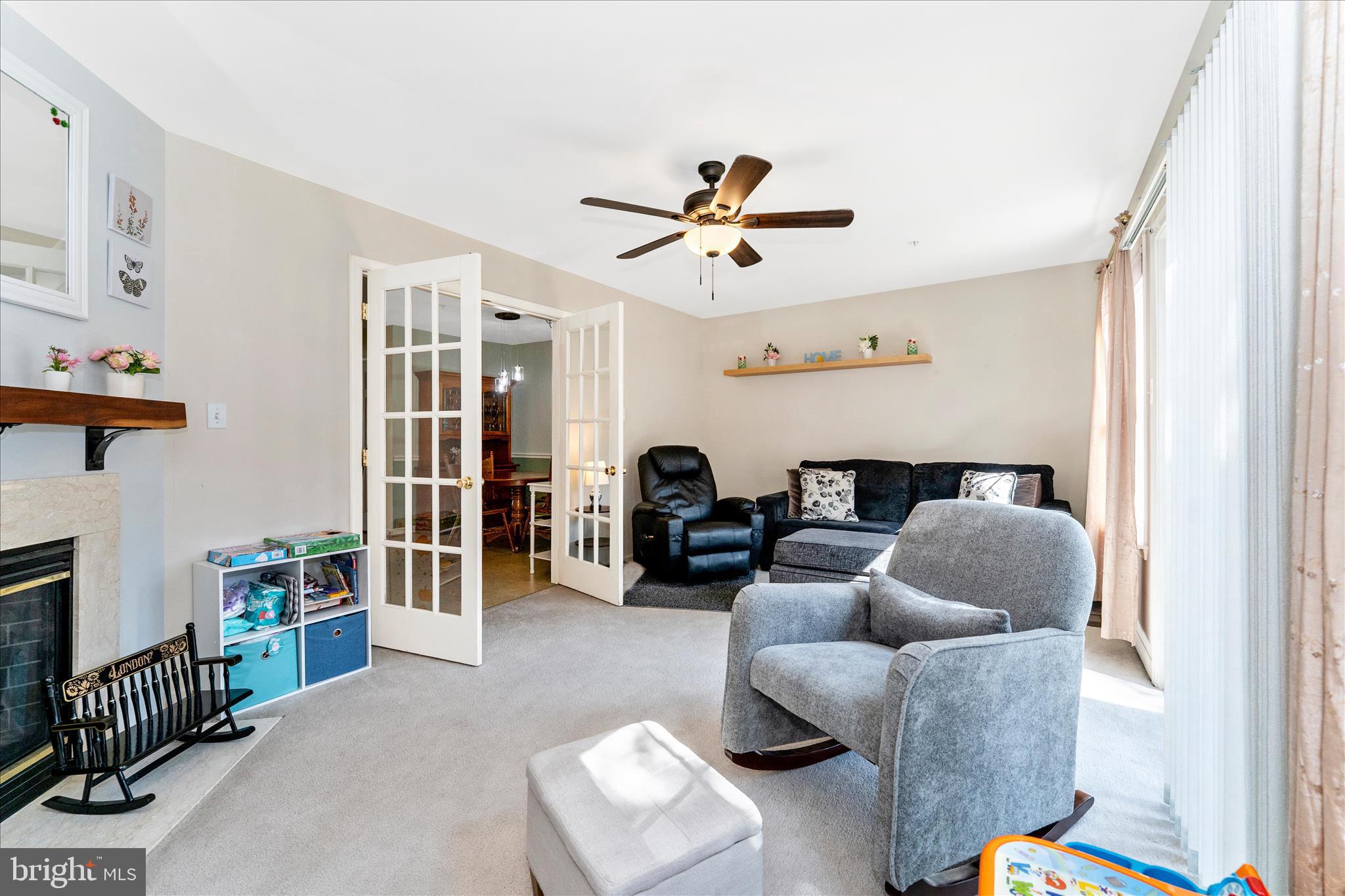 WHISPERING RIDGE - Residential
