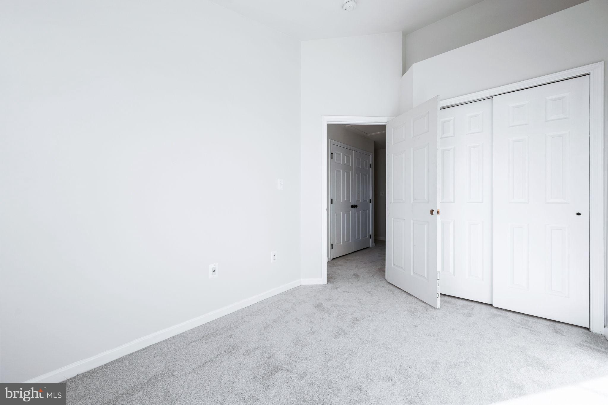 LOUDOUN VALLEY ESTATES 2 - Residential