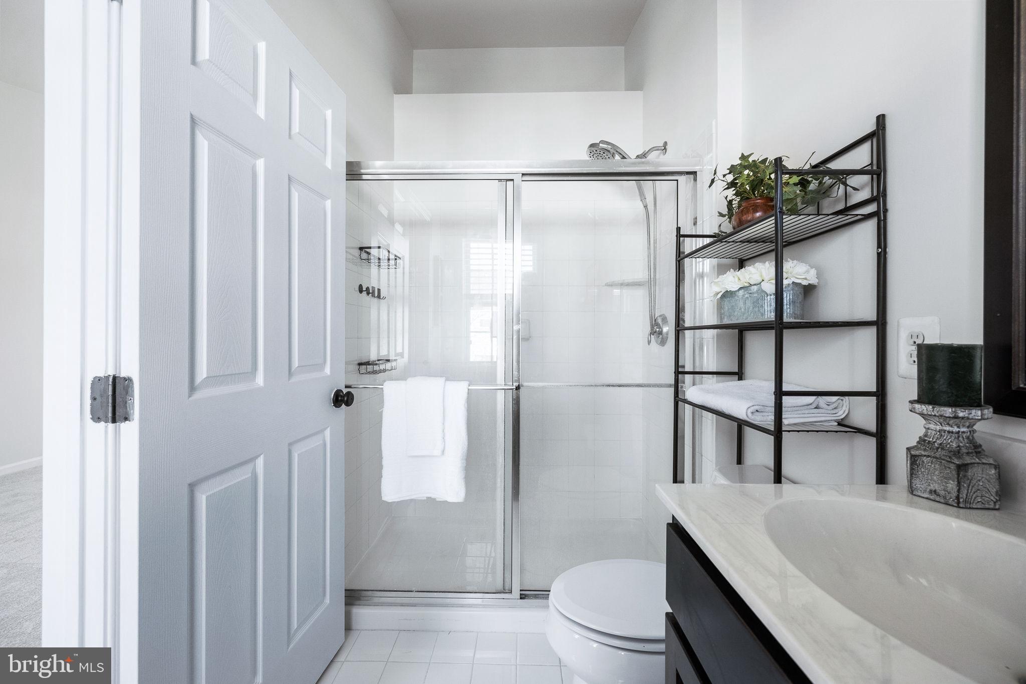 LOUDOUN VALLEY ESTATES 2 - Residential