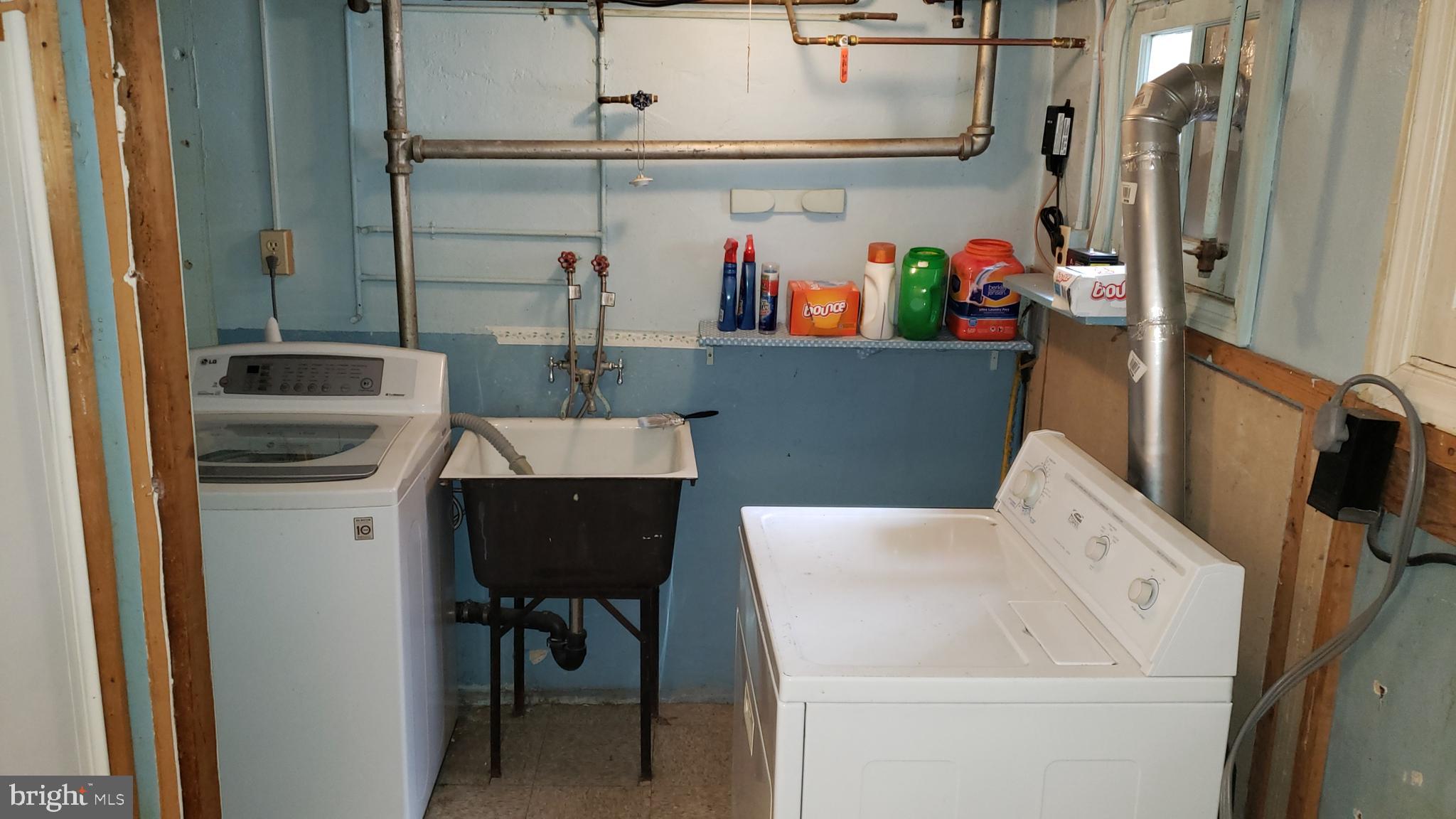 AIGBURTH - Residential