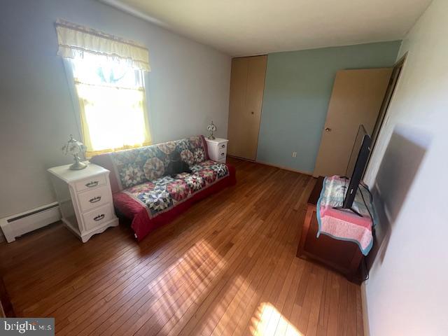 GREENWOOD MALL - Residential