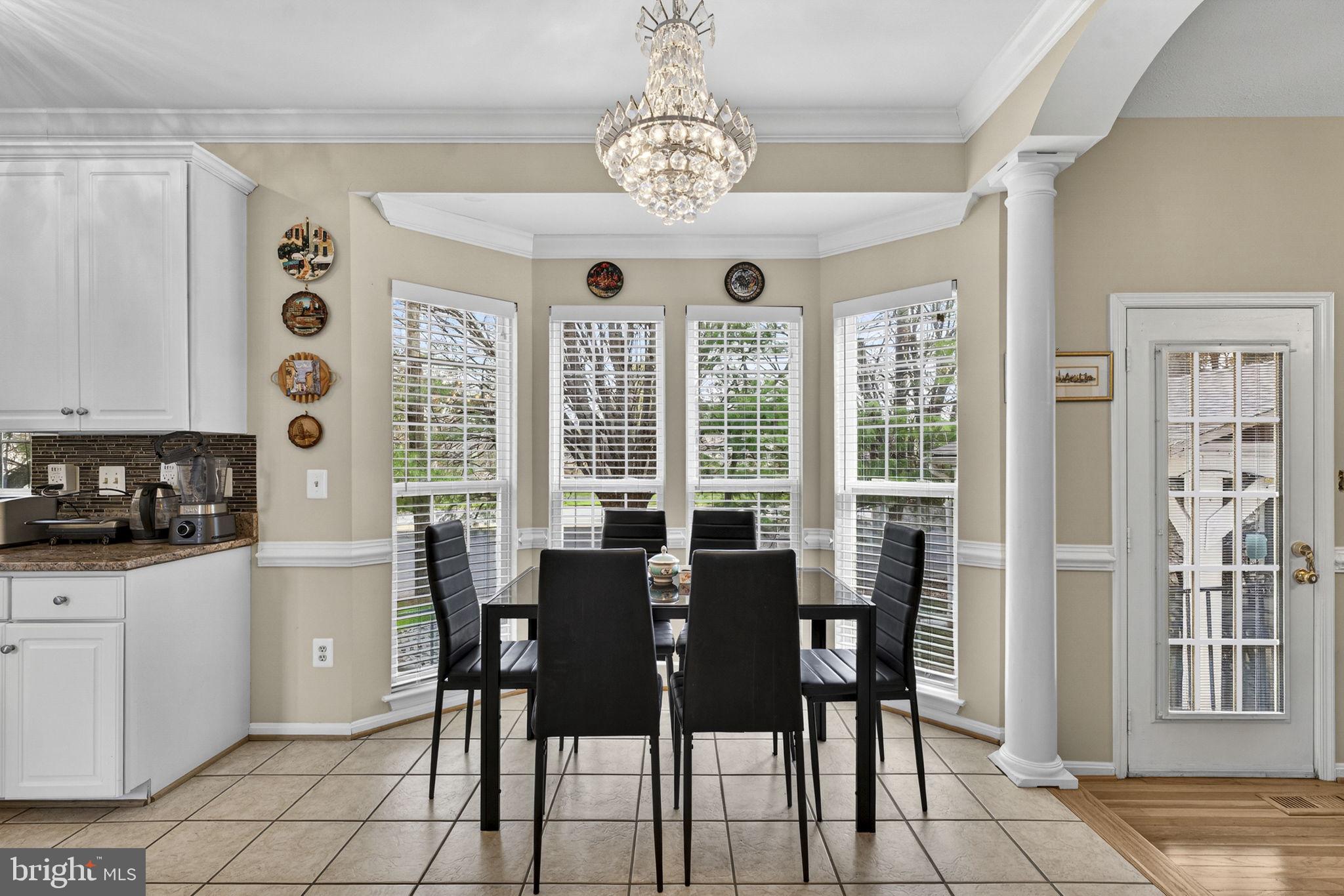 GREAT FALLS CHASE - Residential