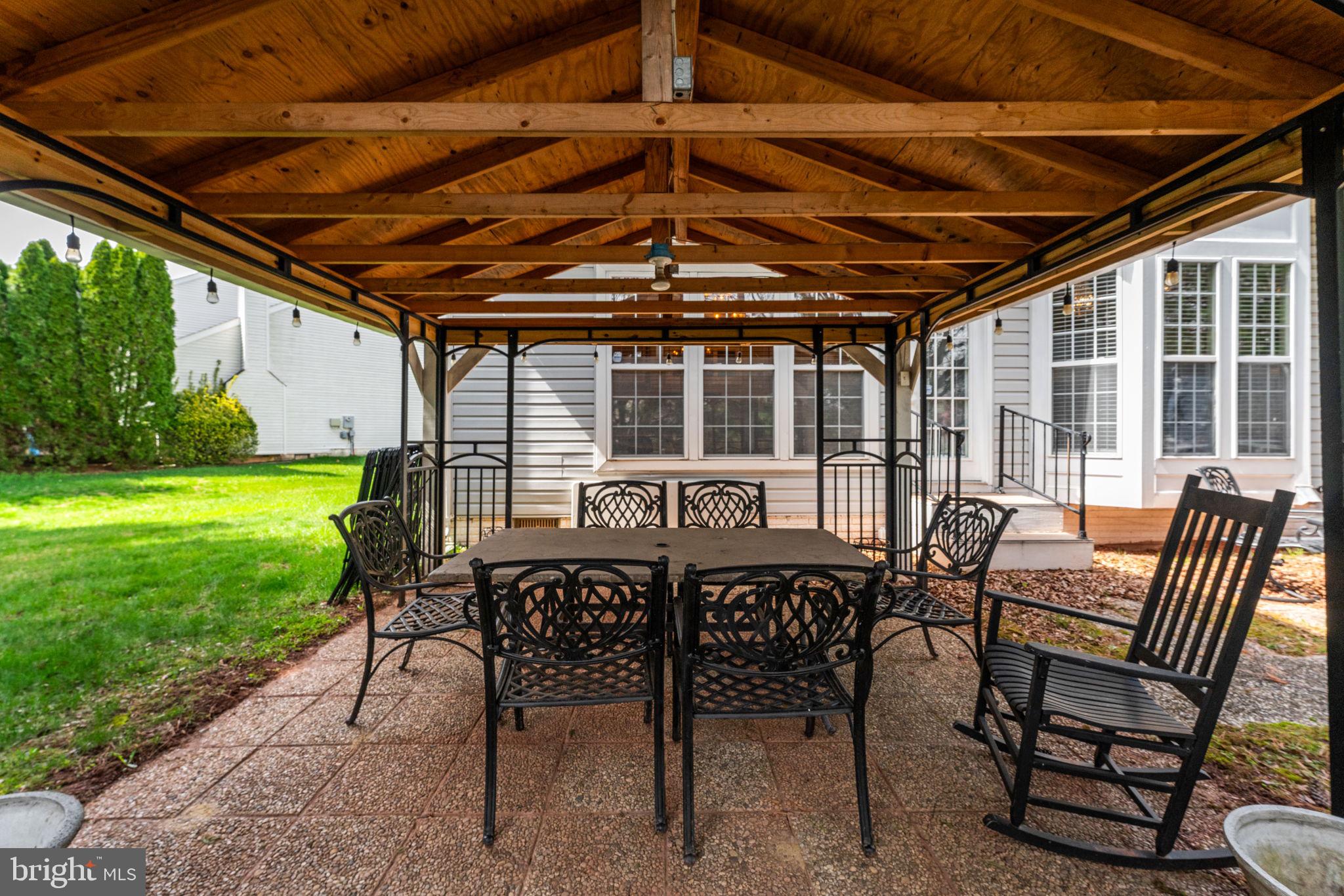 GREAT FALLS CHASE - Residential