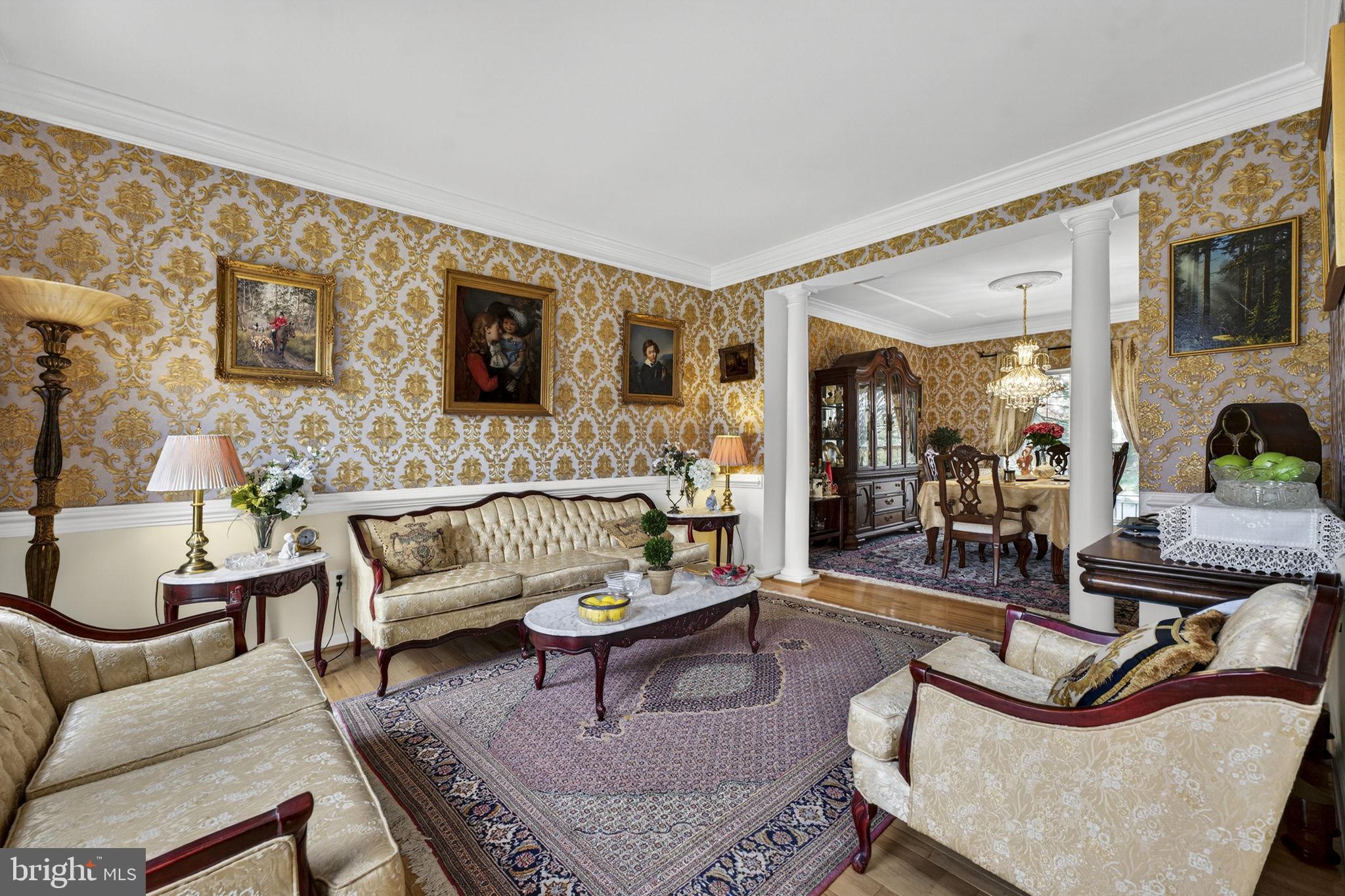 GREAT FALLS CHASE - Residential