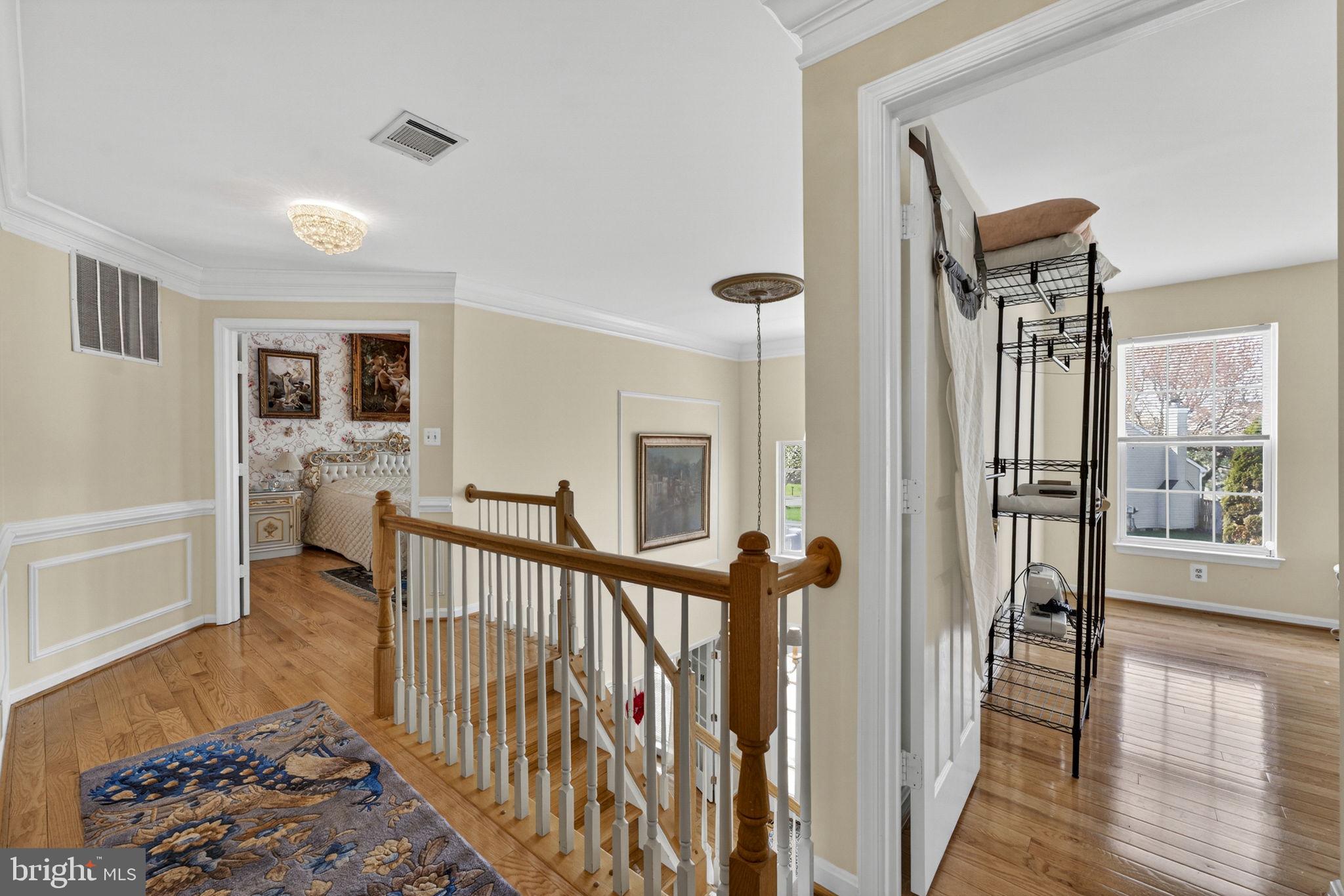 GREAT FALLS CHASE - Residential