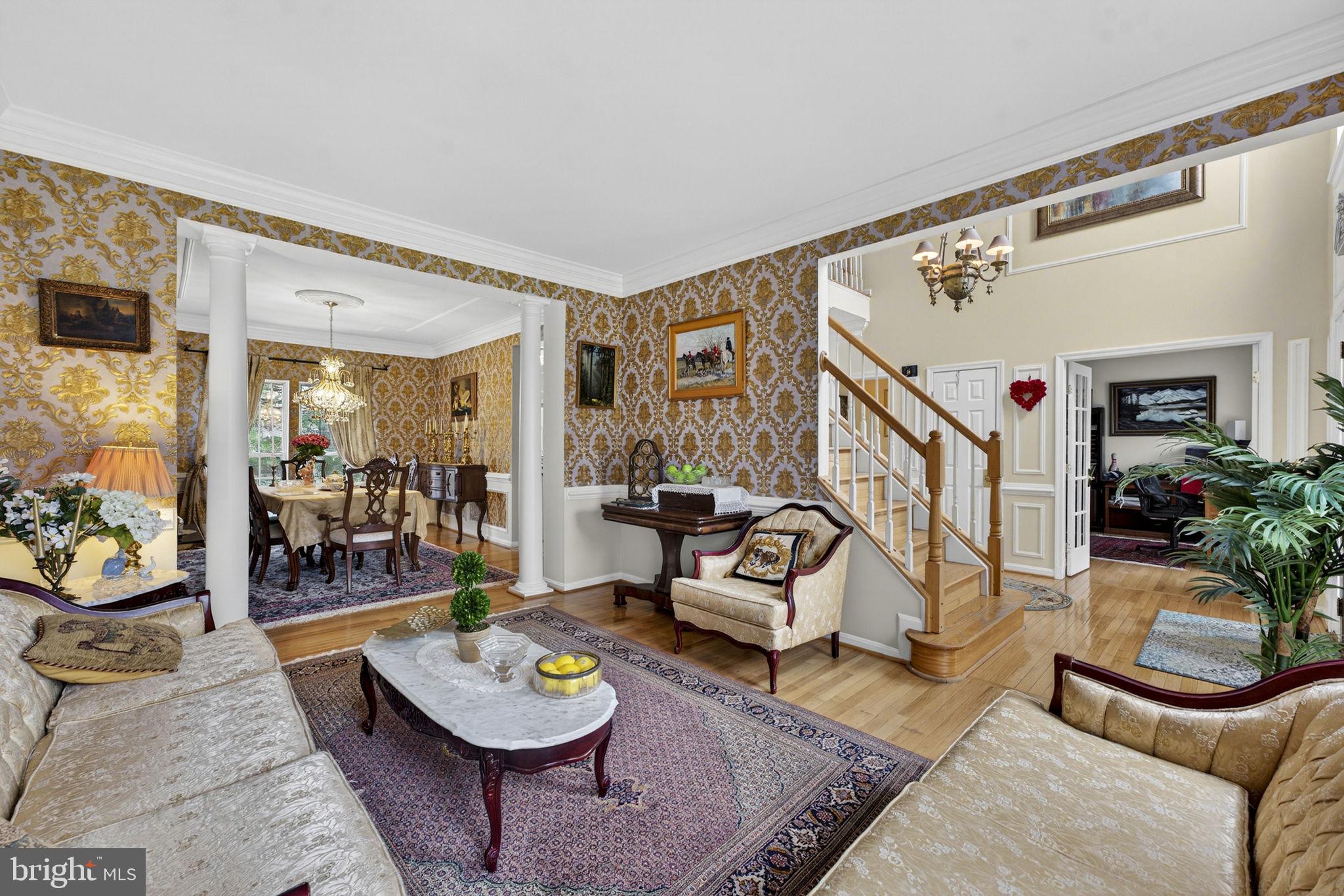 GREAT FALLS CHASE - Residential