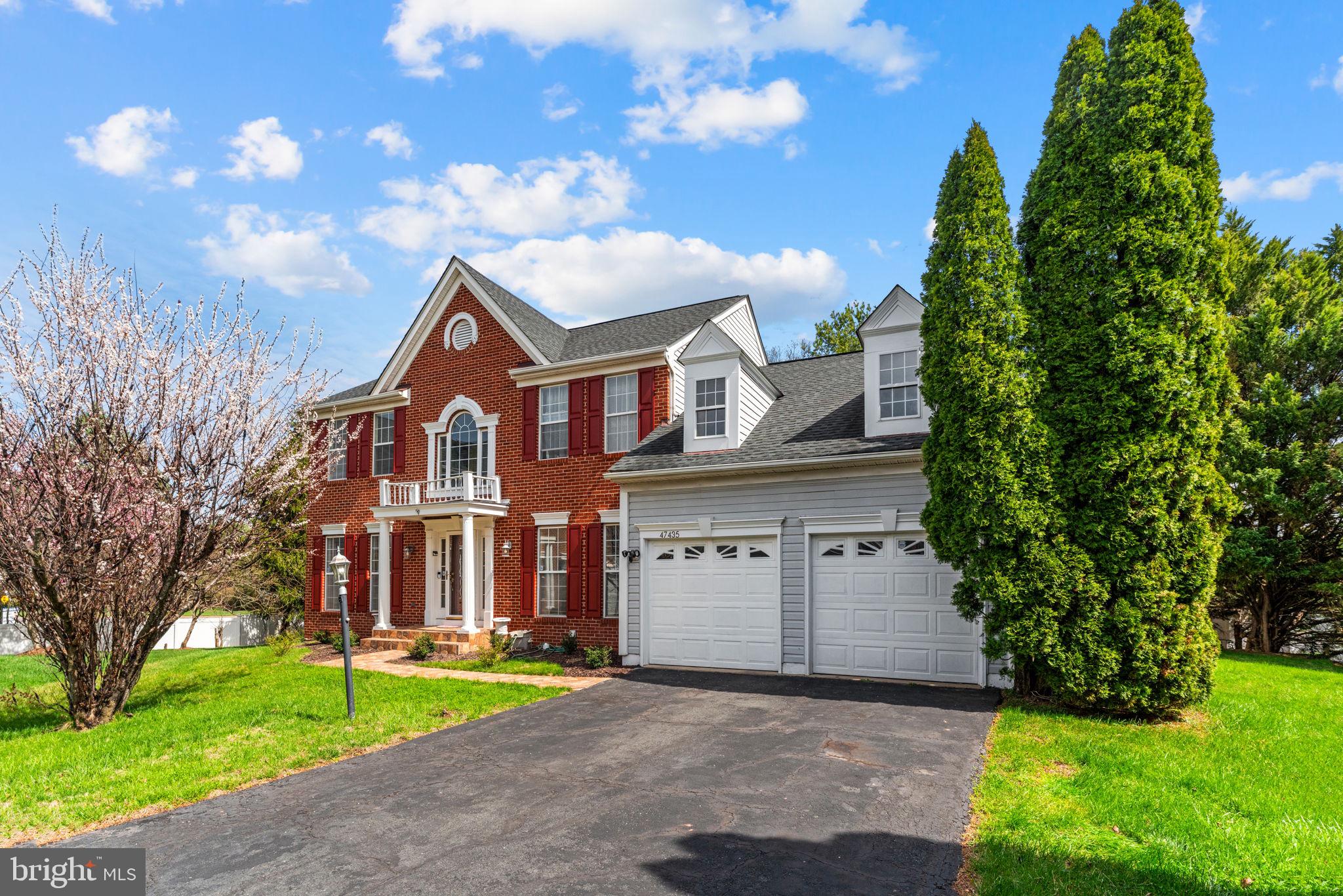 GREAT FALLS CHASE - Residential