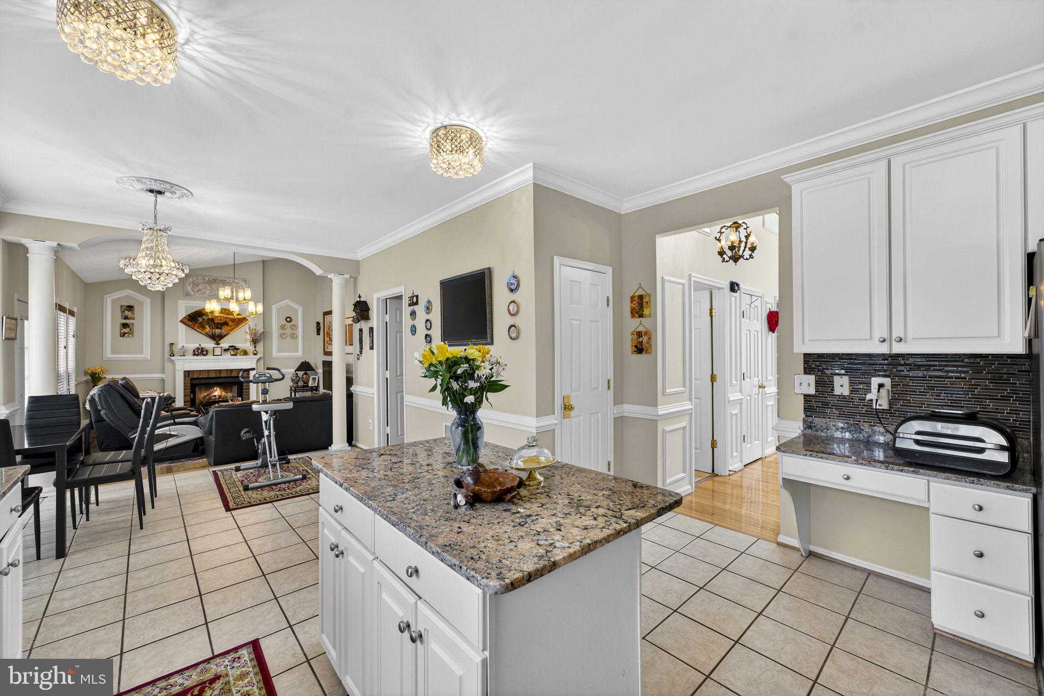 GREAT FALLS CHASE - Residential