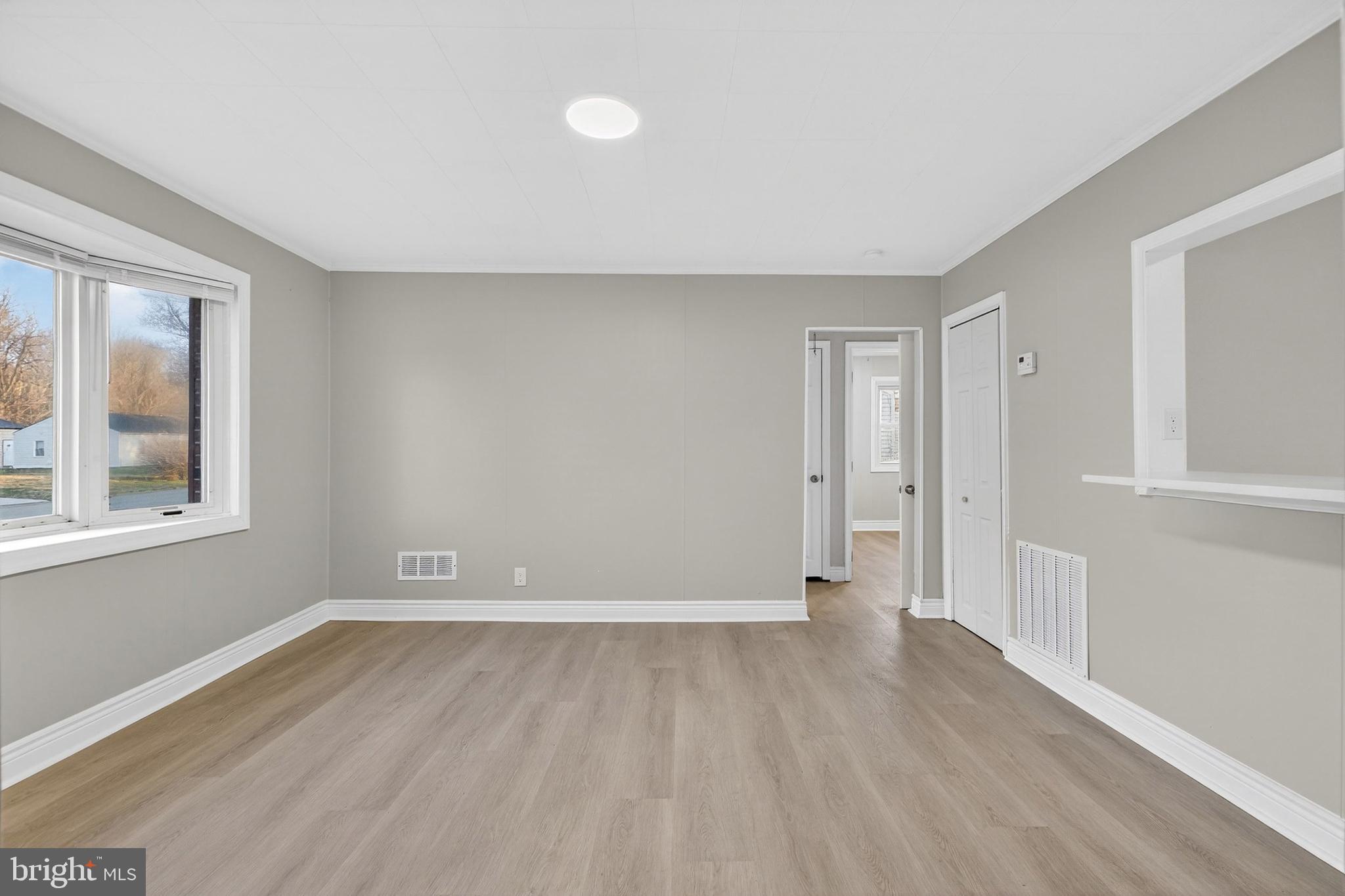 DOVERBROOK GDNS - Residential