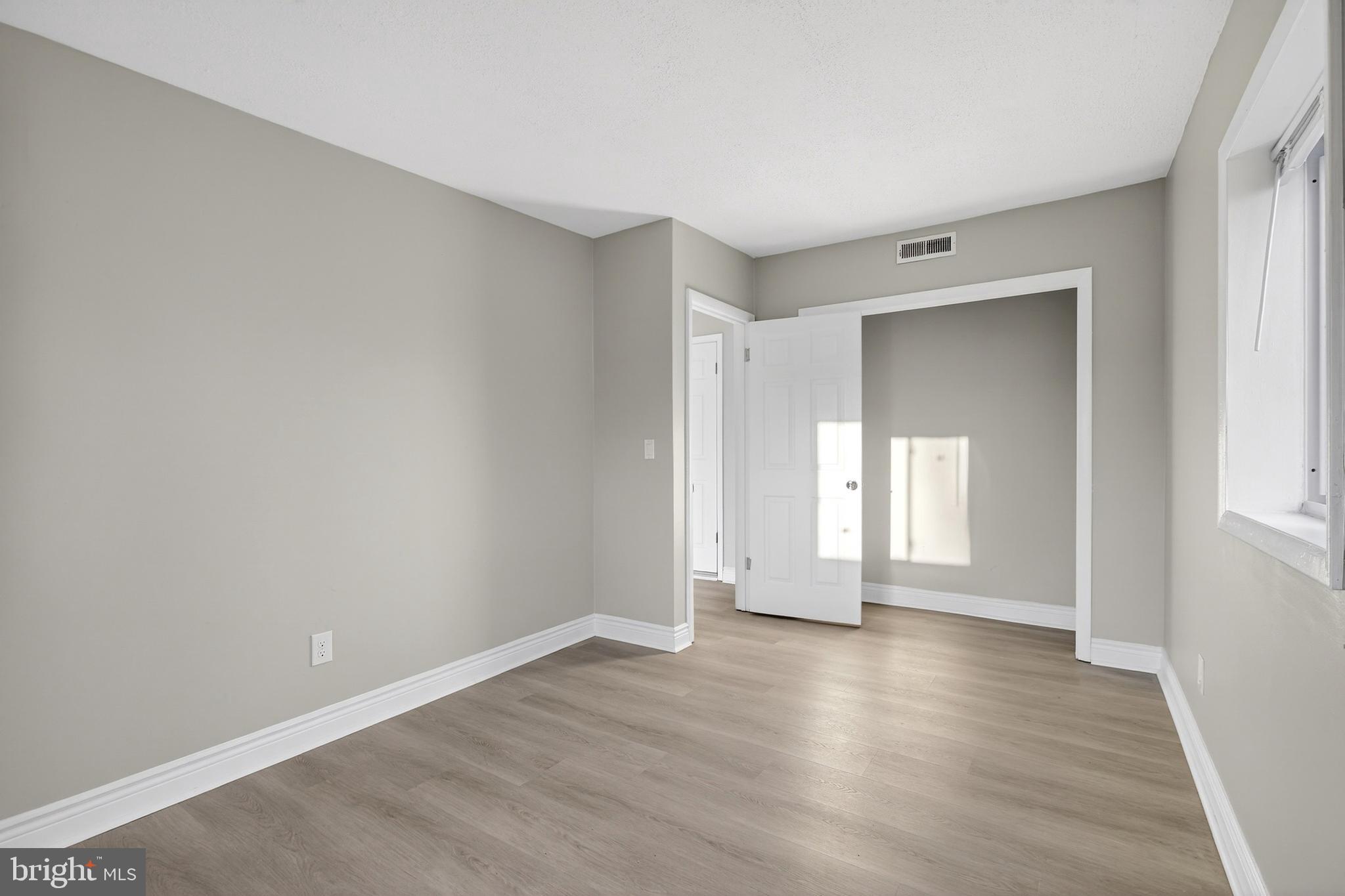 DOVERBROOK GDNS - Residential