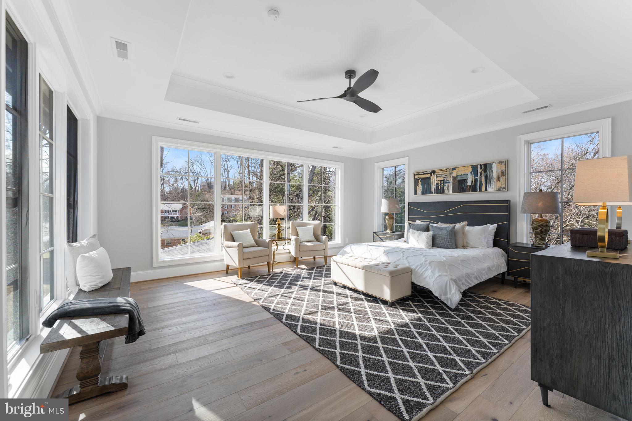 COUNTRY CLUB HILLS - Residential