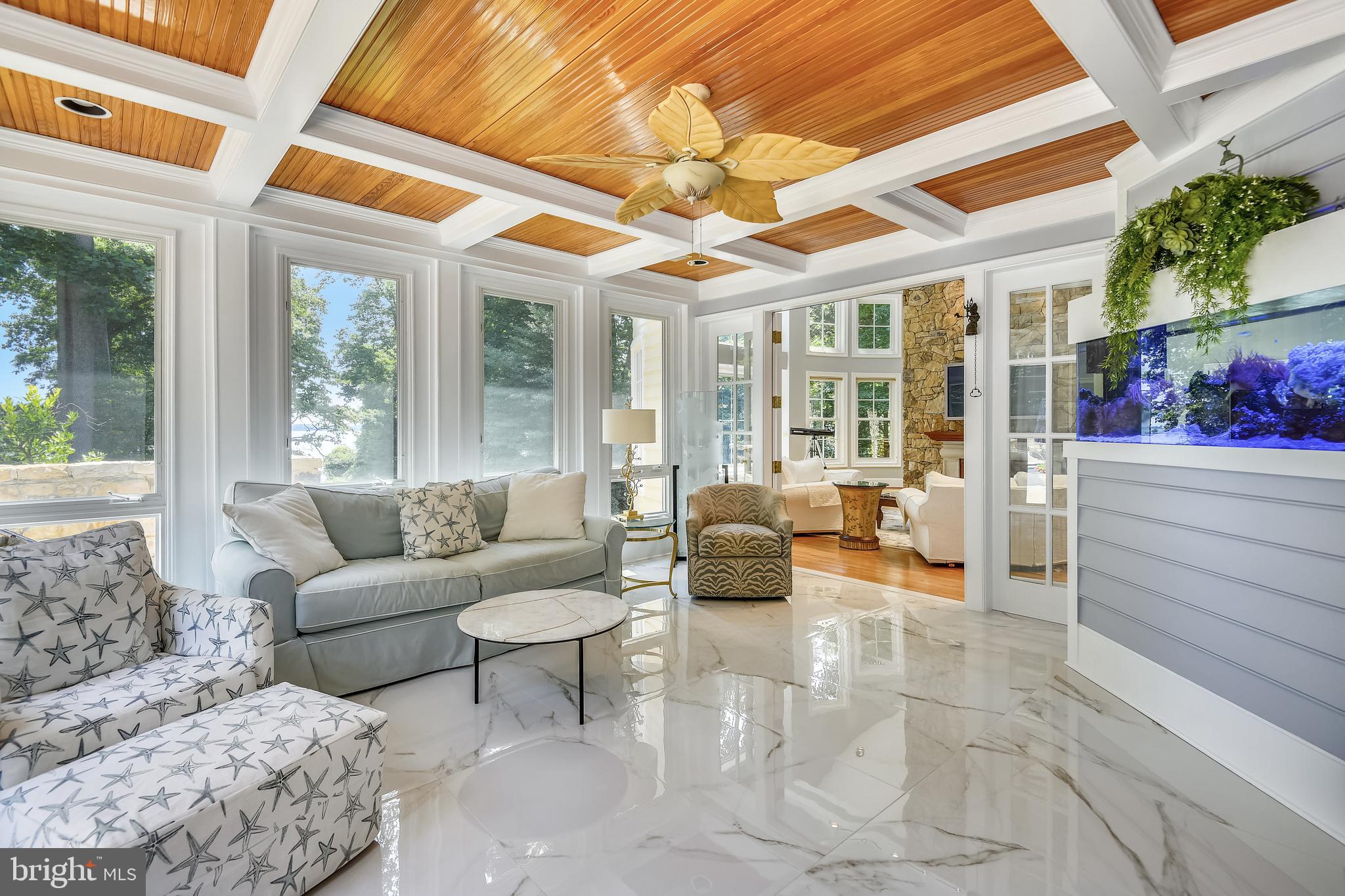 POPLAR POINT - Residential