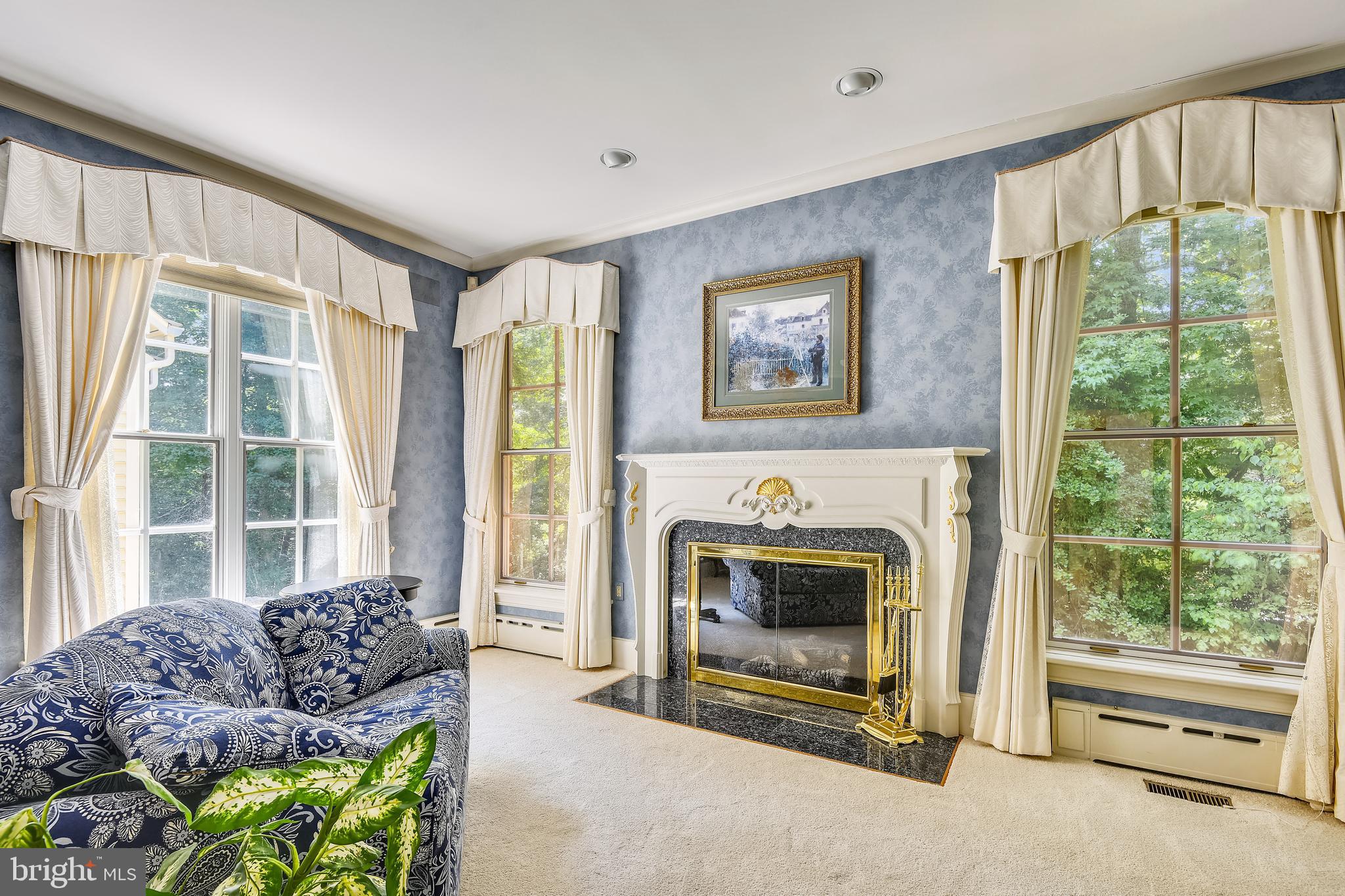 POPLAR POINT - Residential