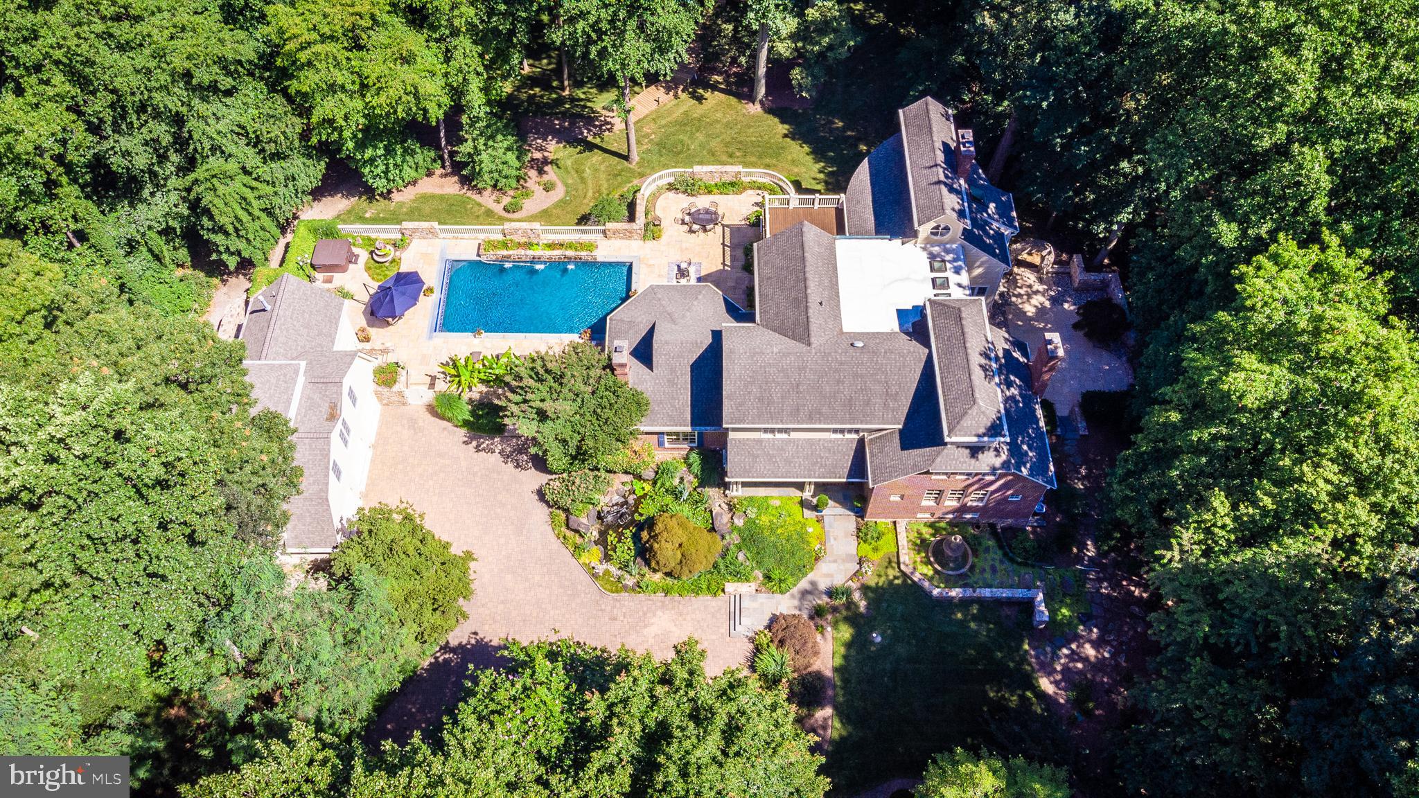 POPLAR POINT - Residential