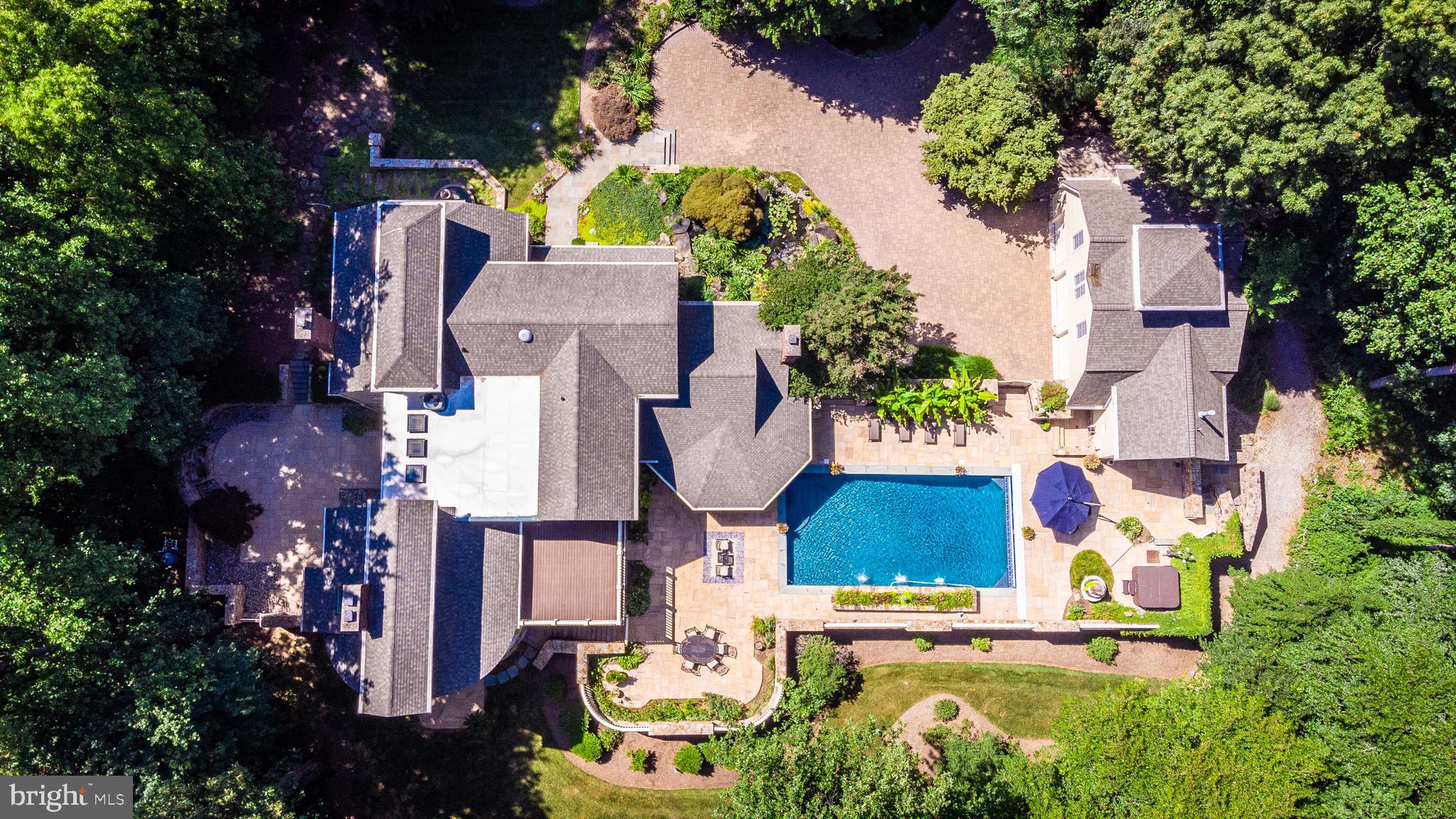 POPLAR POINT - Residential