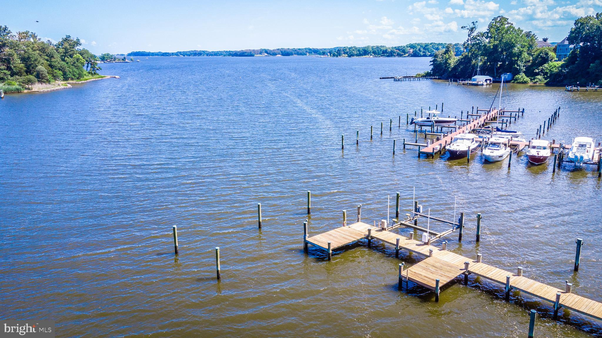 POPLAR POINT - Residential