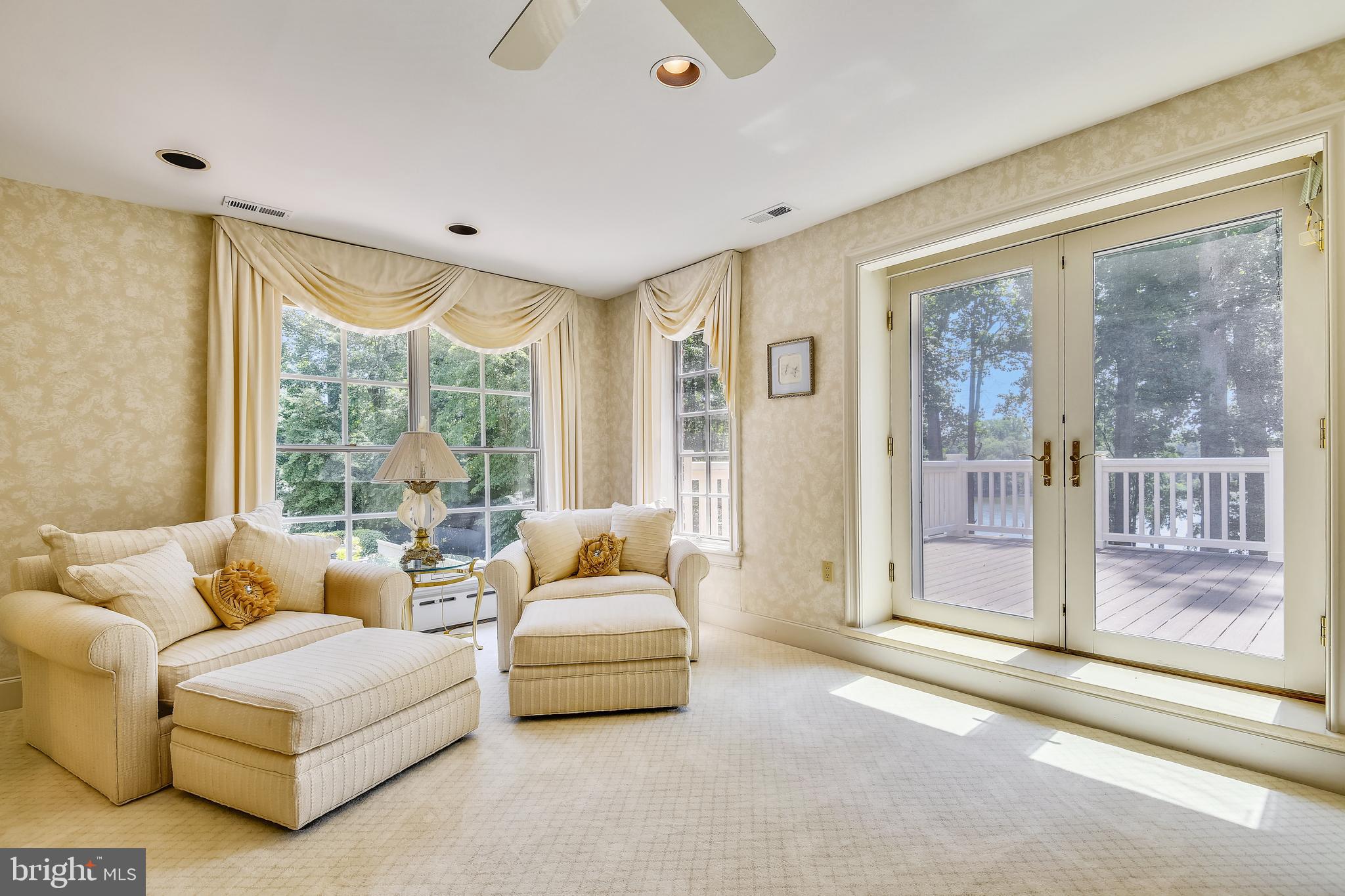 POPLAR POINT - Residential